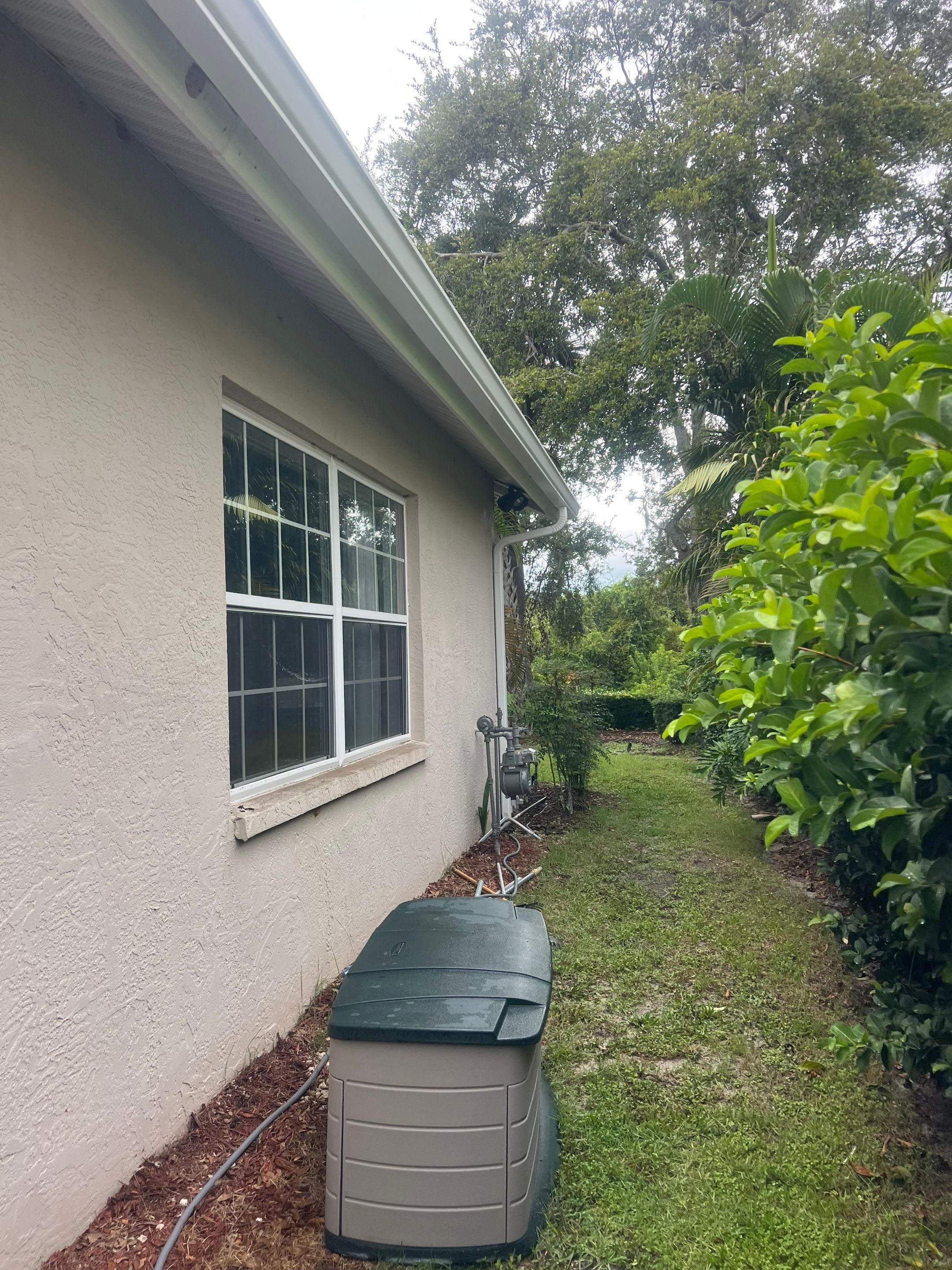 6-inch White Seamless Gutters Installation by Gutter Professors