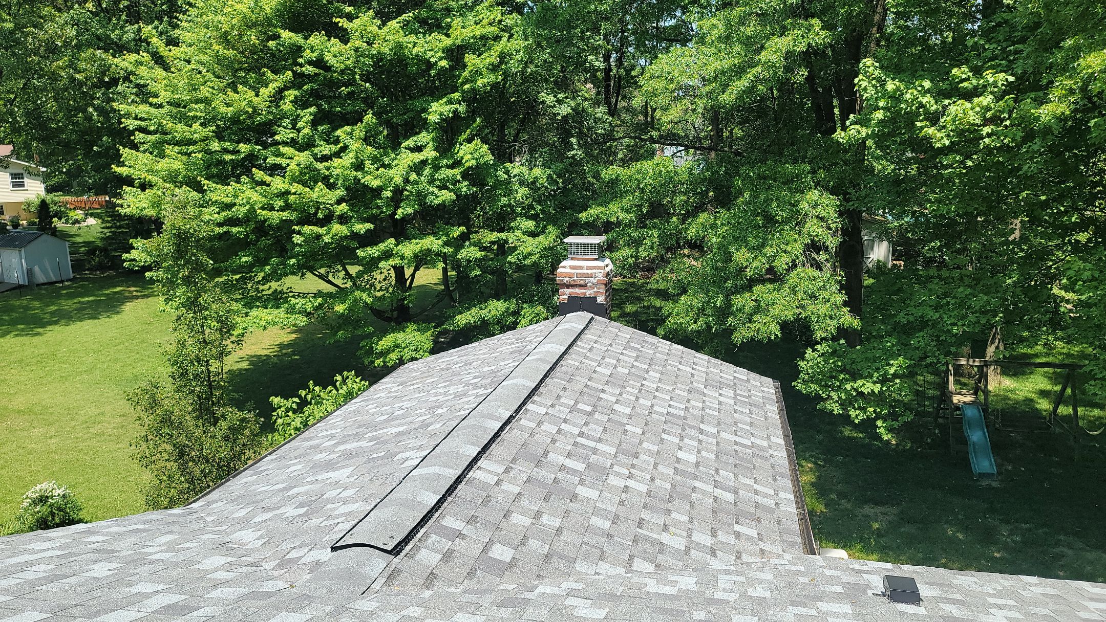 ATLAS PINNACLE COLOR: COASTAL GRANITE by Eagle Eye Roofing