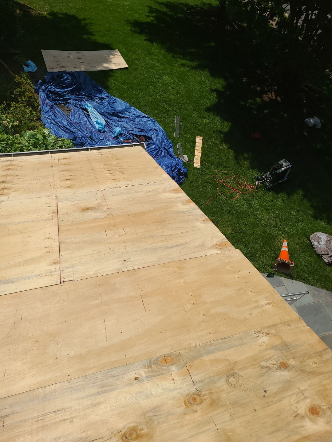 Arlington: CertainTeed Landmark Pro Designer Shingles in Max Def Pewter by RM Banning, Inc.