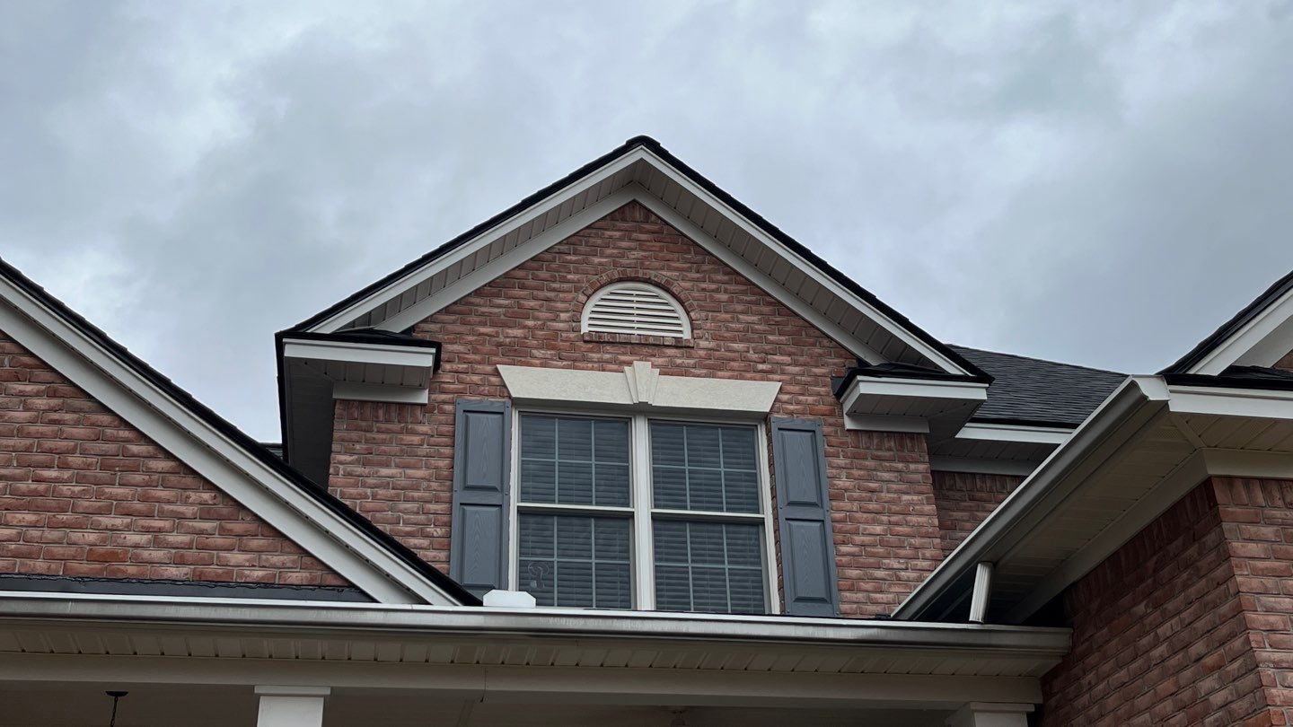 Roof Replacement using Owens Corning Oakridge Architectural Shingles by Midlands Roofing & Exteriors