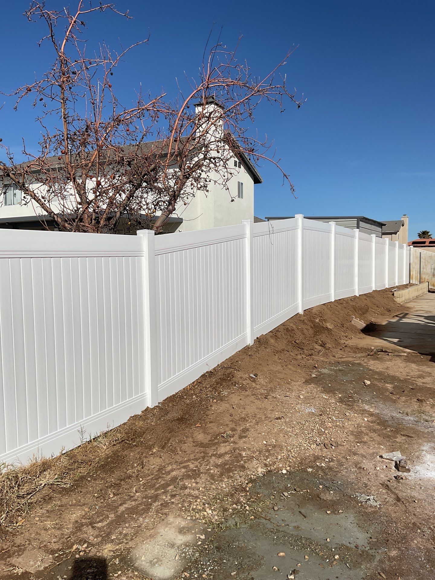 Fence Installation using Vinyl by Fence Guys Inc. 
