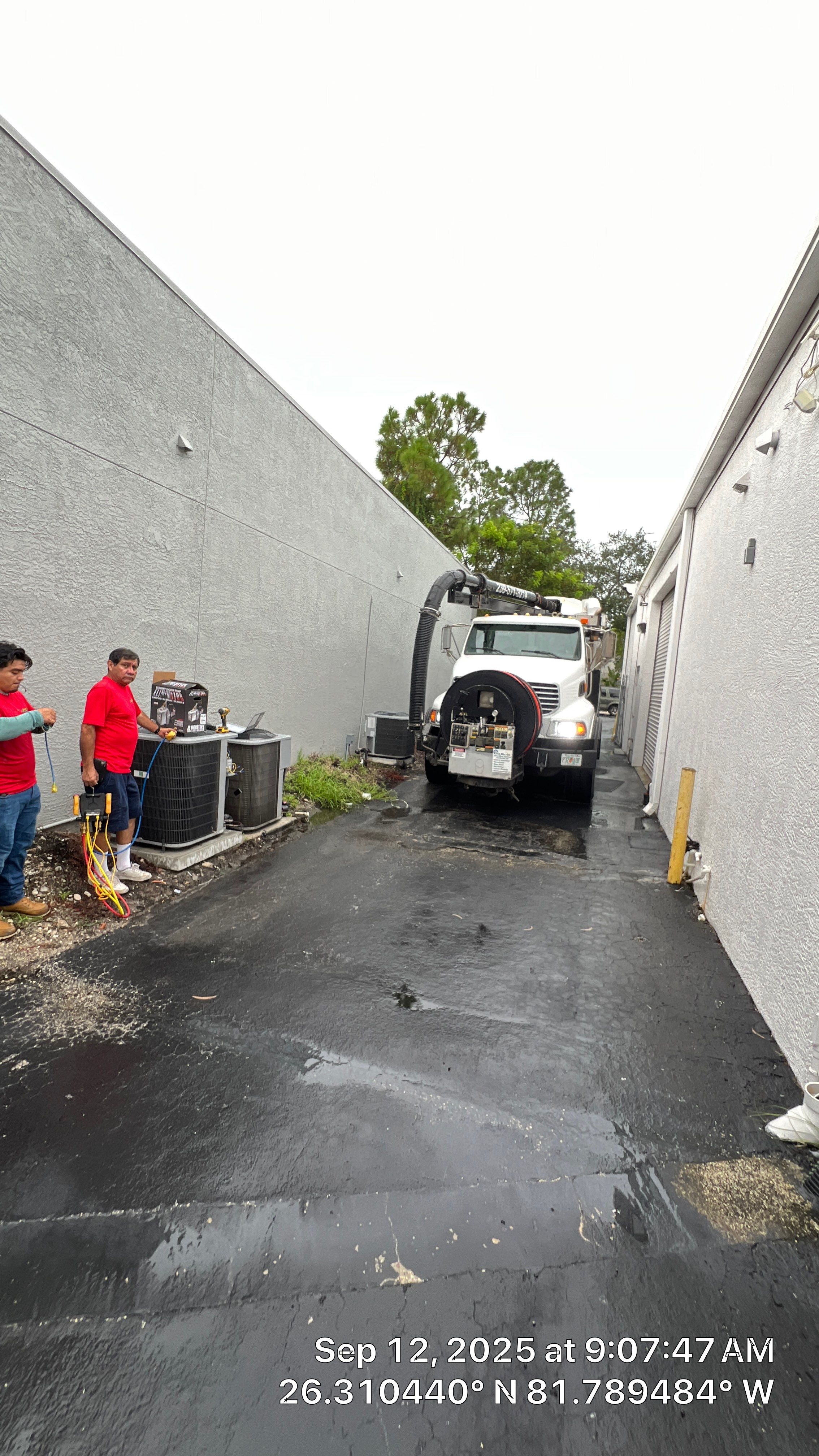 Rail Head Blvd Commercial Complex Stormwater Maintenance by APS Power & Water