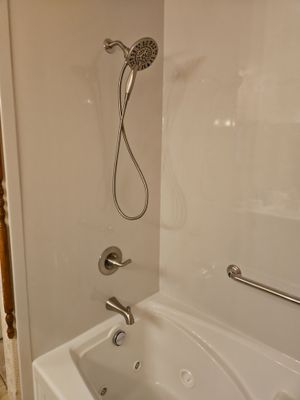 Bathroom Remodel using Onyx