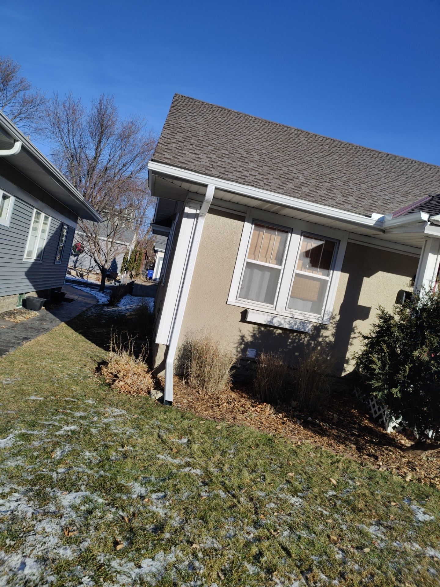5" Gutters in St. Paul by Next Level Seamless Gutters / Exteriors Inc.