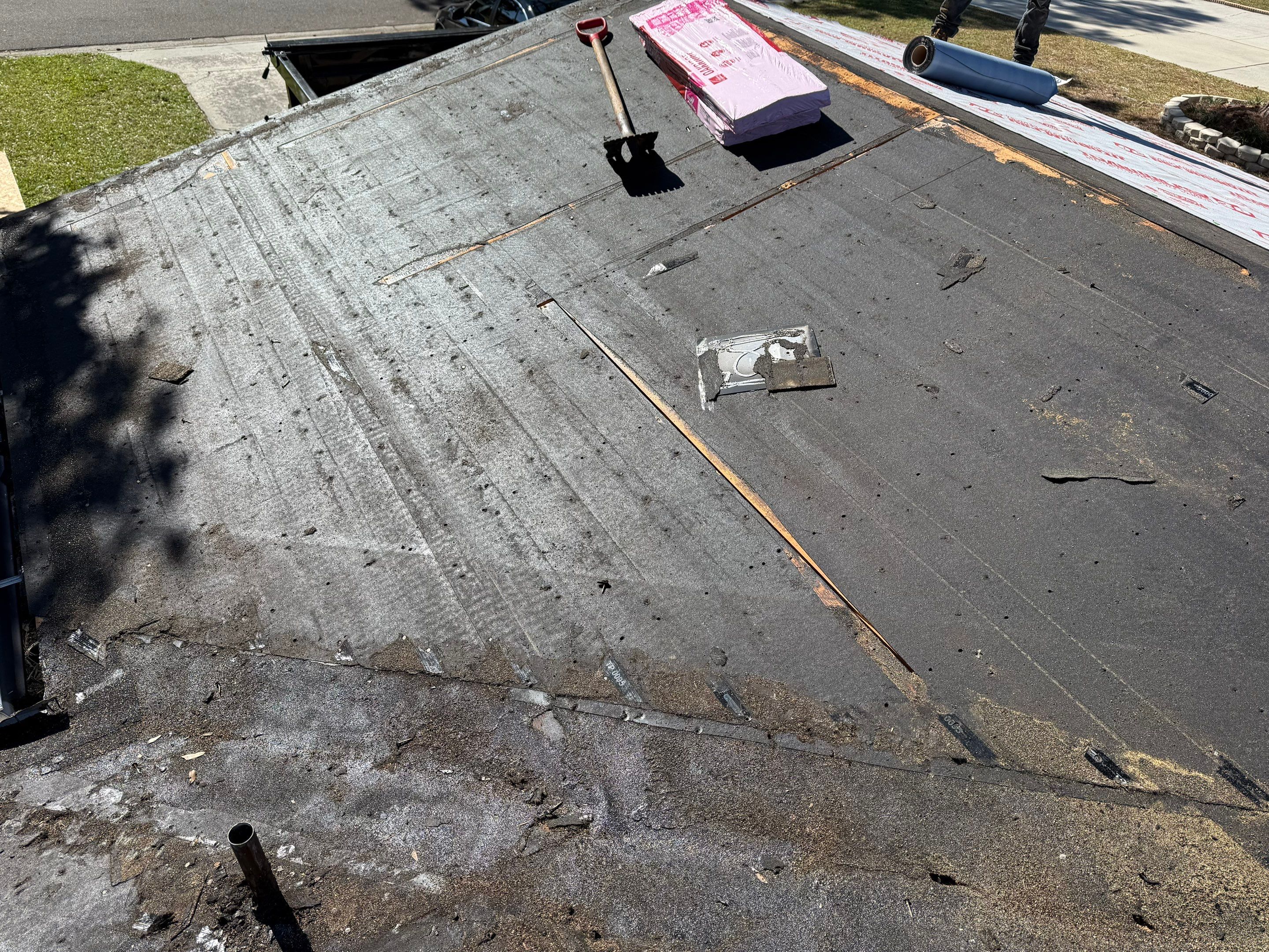 Weathered Wood Shingles by Reimagine Roofing