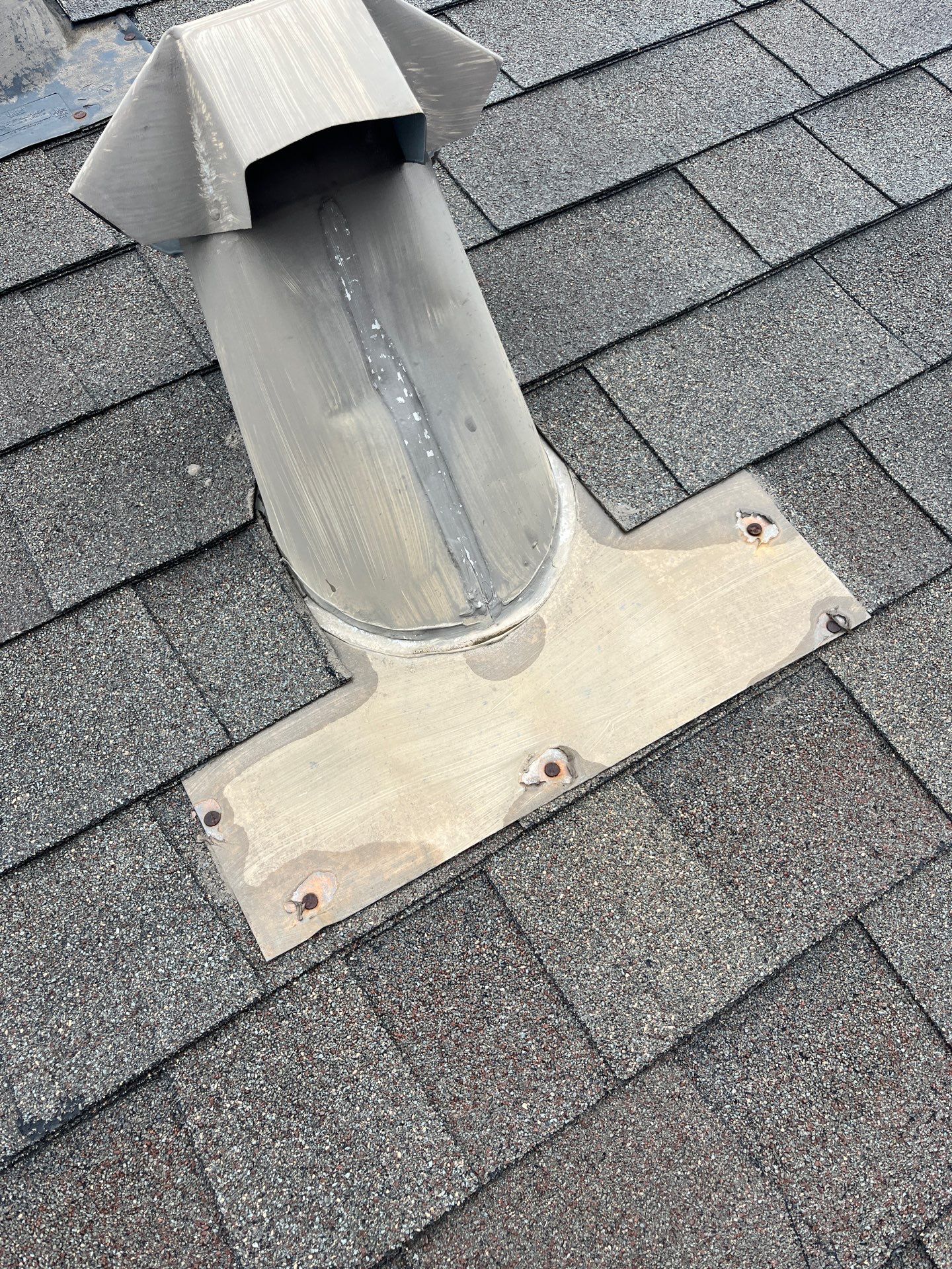 Hail Damage using Owen's Corning Duration (Lifetime) Shingles by Roof Repair Company