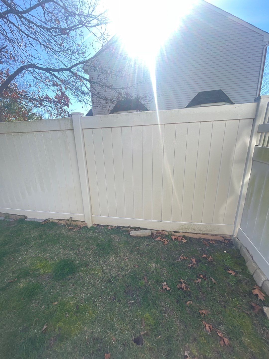 Fence Cleaning-Vinyl & House Wash by SJ Exterior