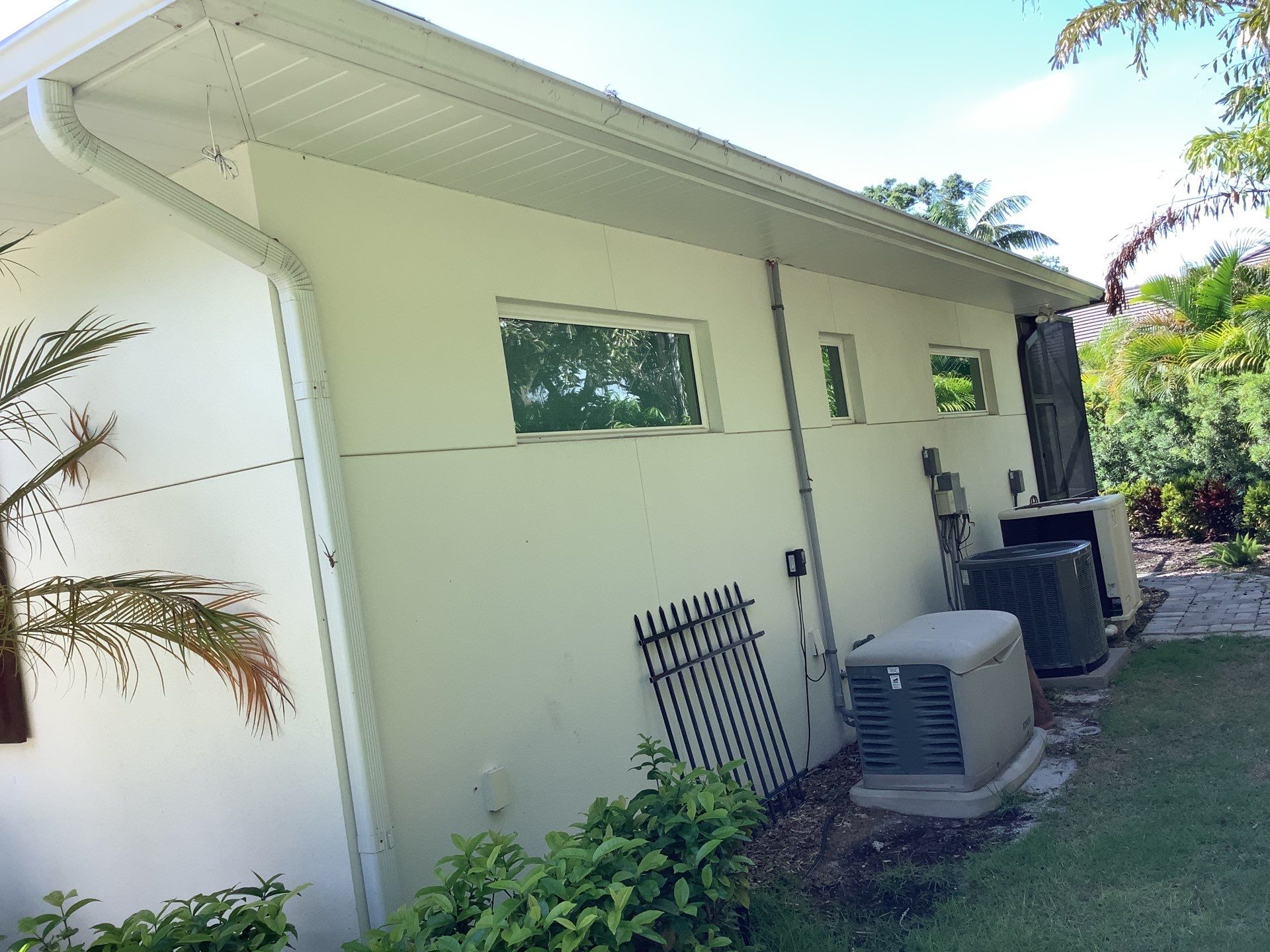 Gutter guards installation combined with gutter cleaning in Sarasota, FL by Gutter Professors