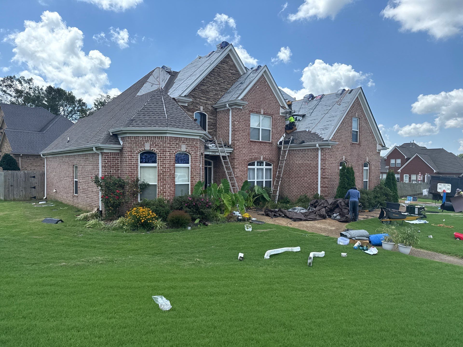 Complete Architectural Shingle Roof Replacement in Hernando, Mississippi by Revival Roofing Services
