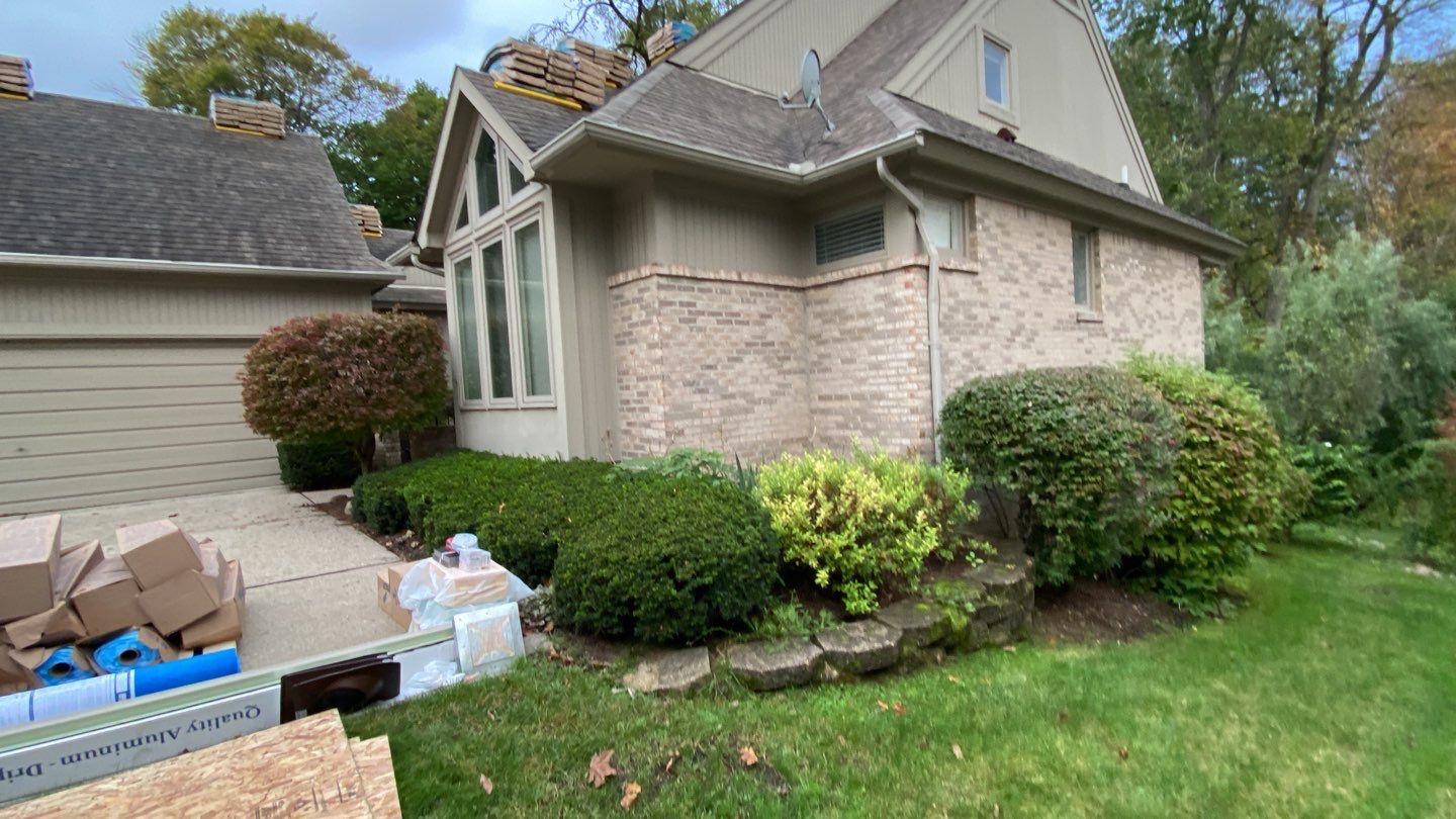 Roof Replacement using CertainTeed Landmark by 180 Contractors