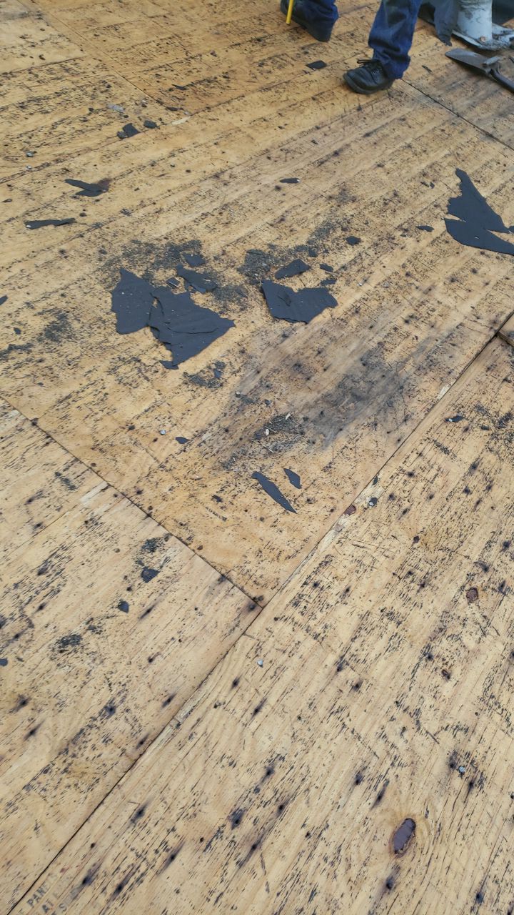 Springfield CertainTeed Landmark Weathered Wood Roof Installation by RM Banning, Inc.