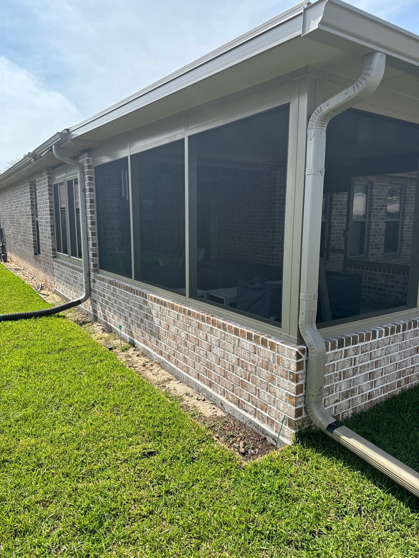 Screen Room to Glass Room Conversion using Colorbeam by Titan Sunrooms