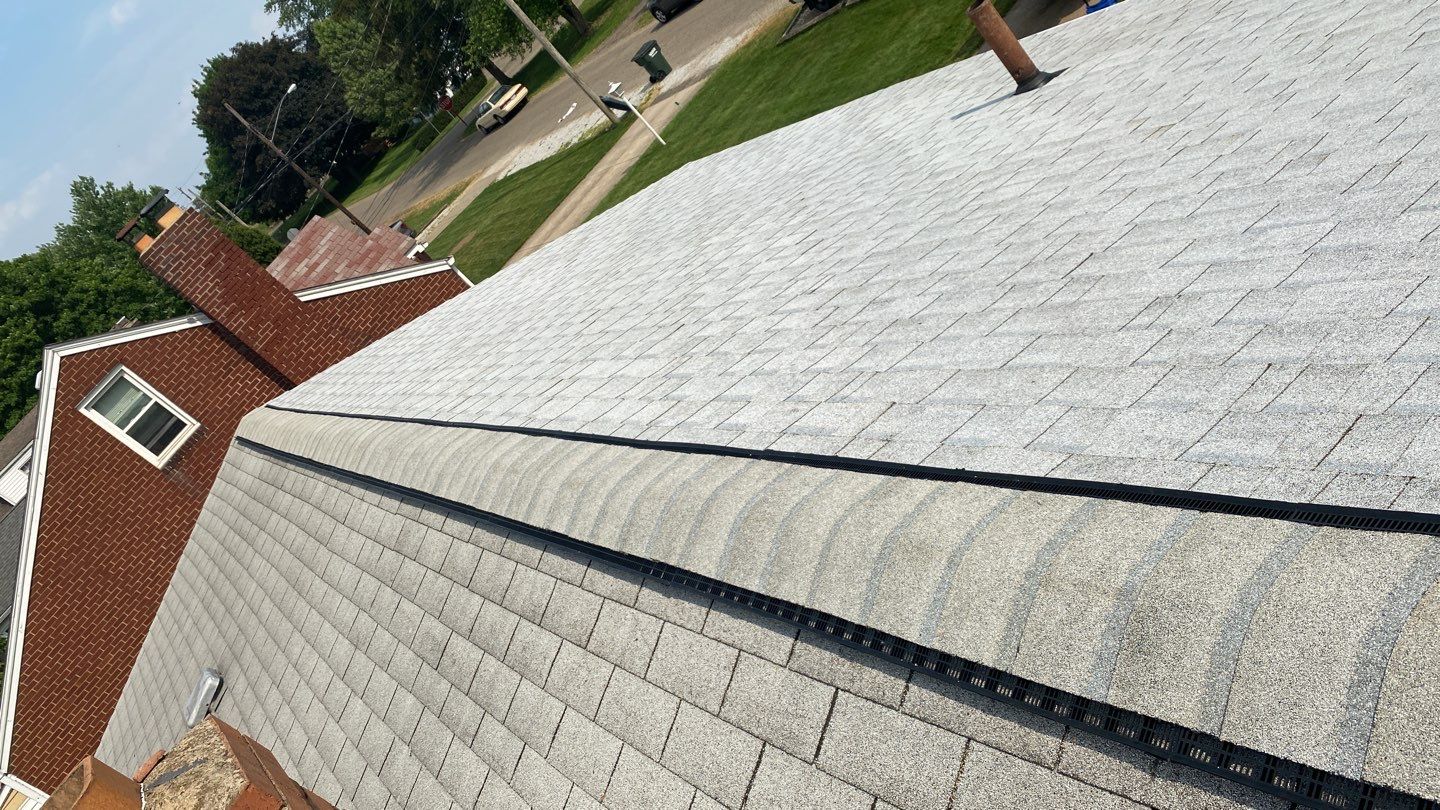 Lisa Rodak by Silver Leaf Contracting 