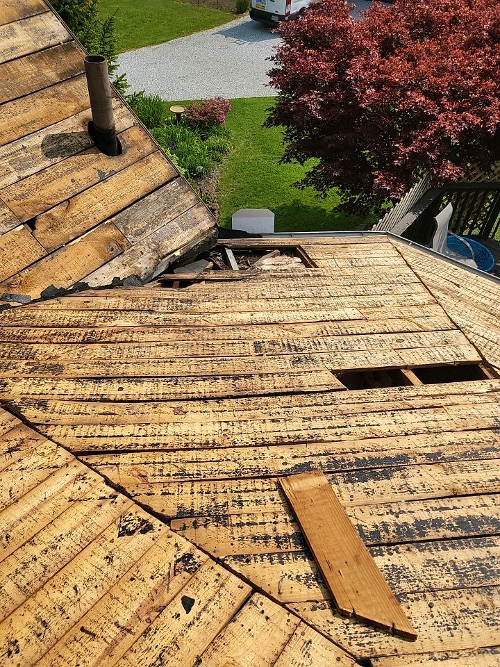 ATLAS PINNACLE COLOR: PEWTER by Eagle Eye Roofing