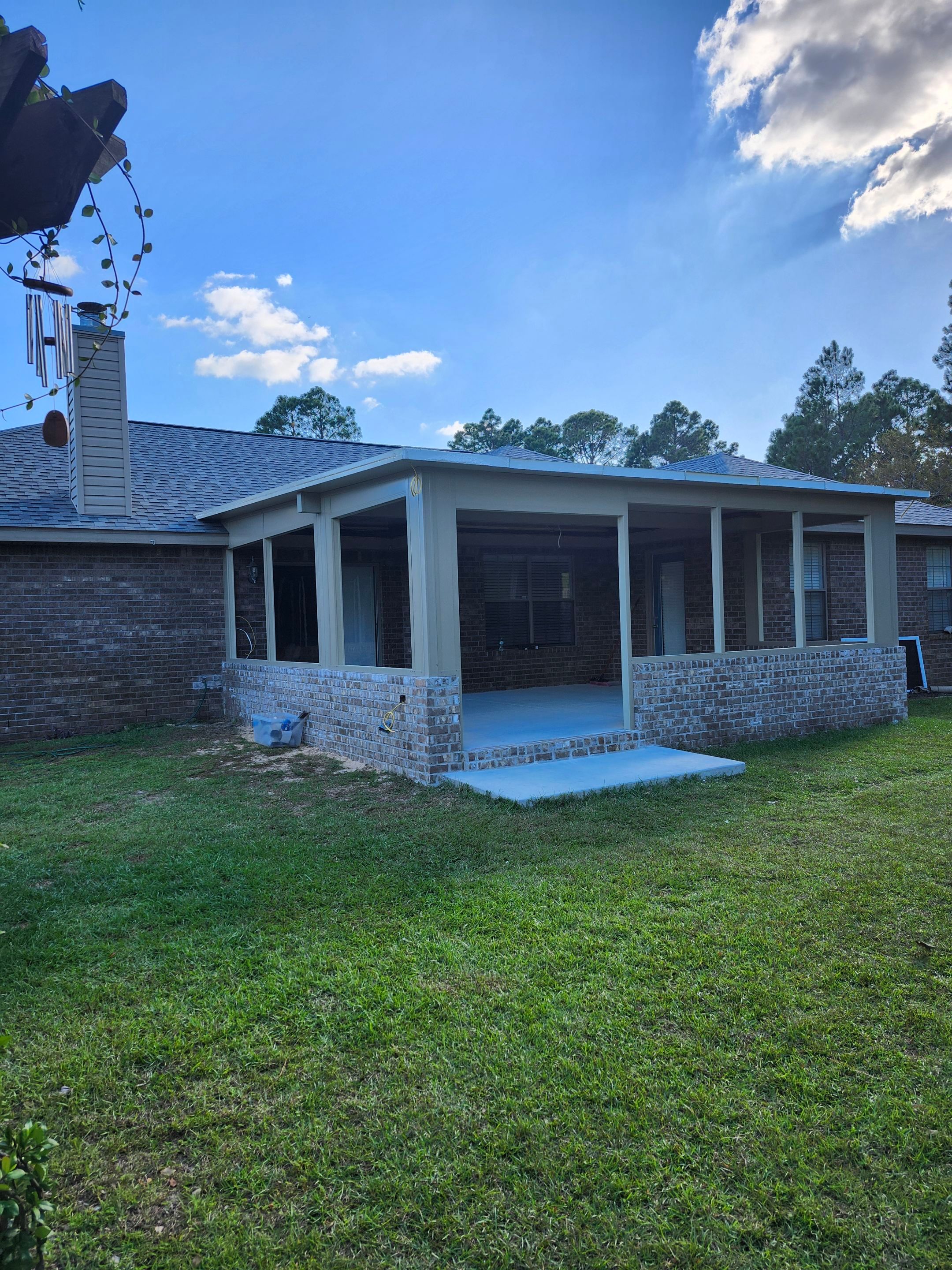 Glass Room using Colorbeam by Titan Sunrooms