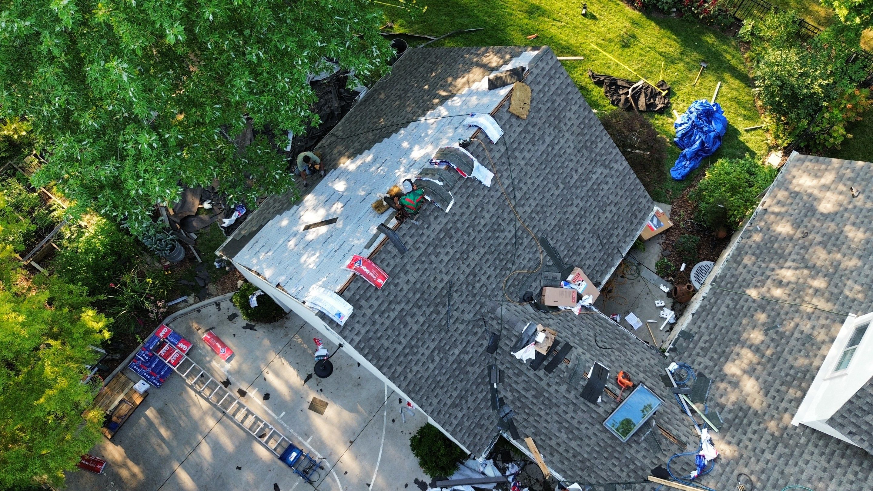 Residential Roofing Installation using Timberline HDZ Shingles - Weathered Wood by RoofX 