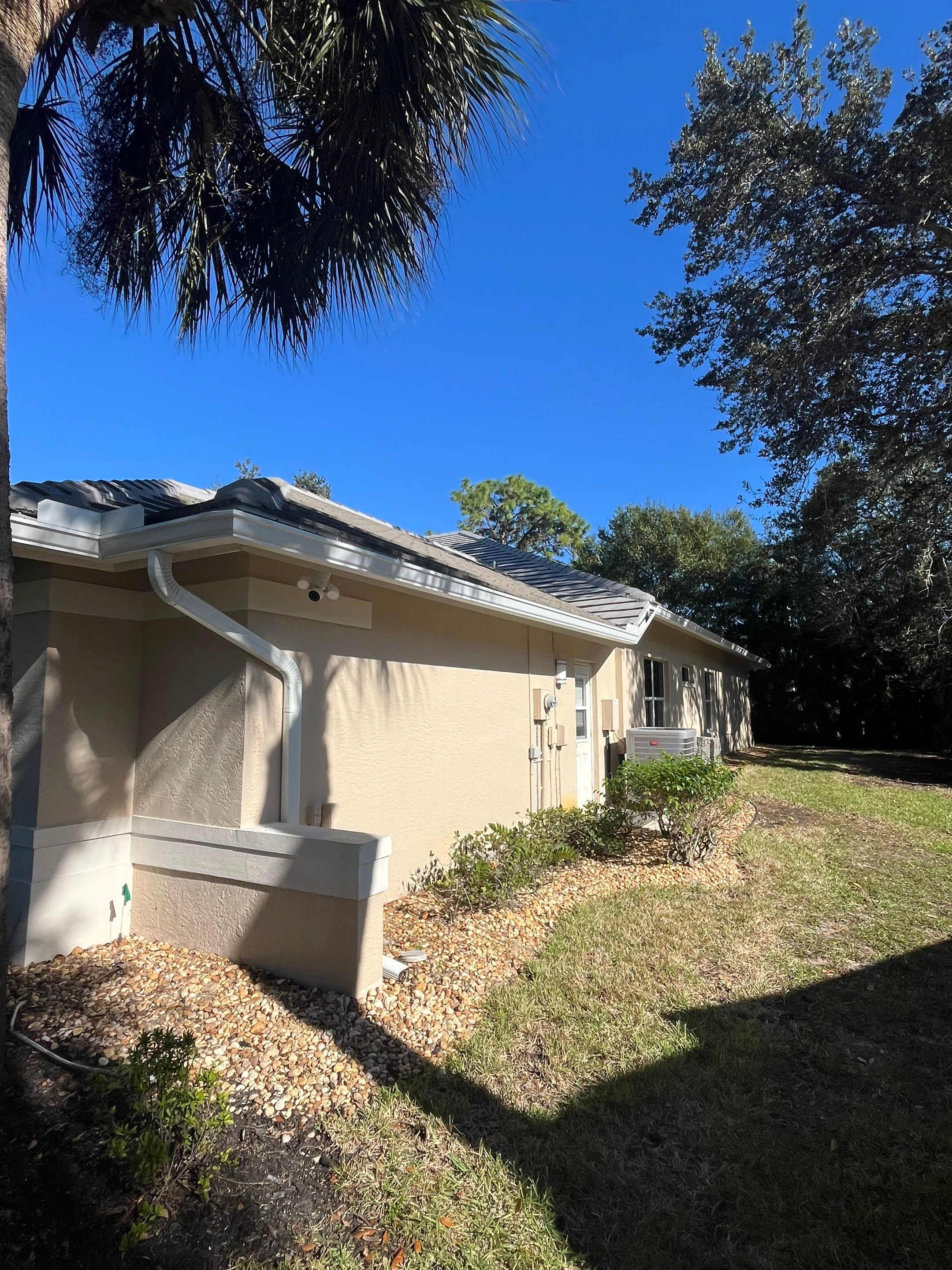 K-Style Seamless Gutter Installation using 6 Inch Seamless Gutters in Bonita Spring FL by Gutter Professors