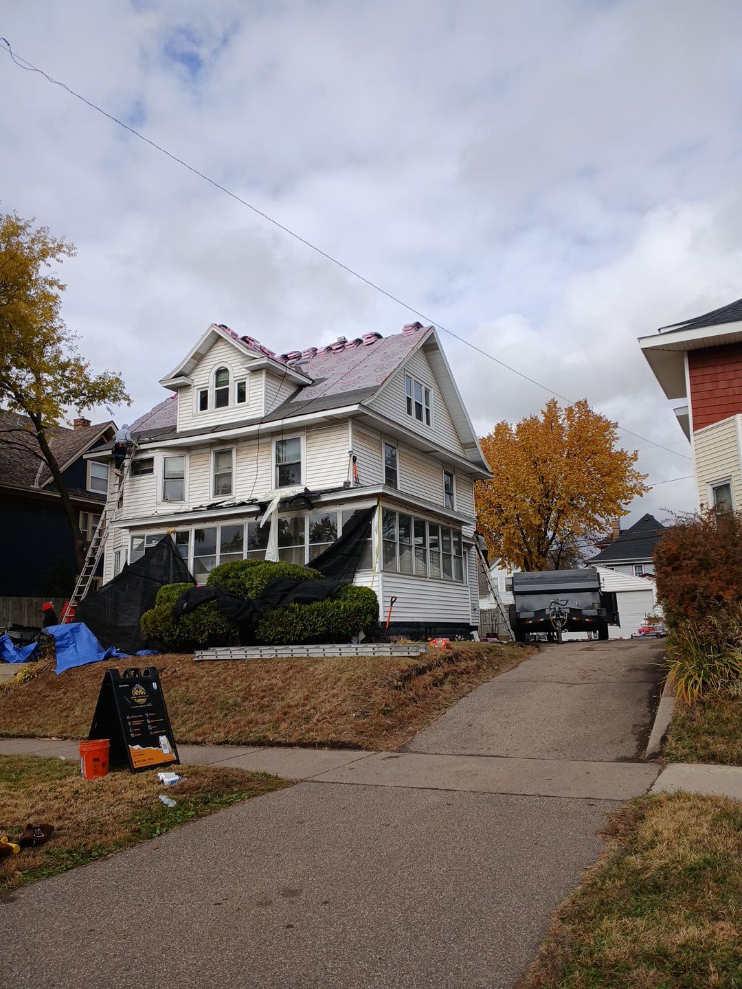 Foreclosure Full Renovation – Complete Property Transformation by Johnny Five Construction 