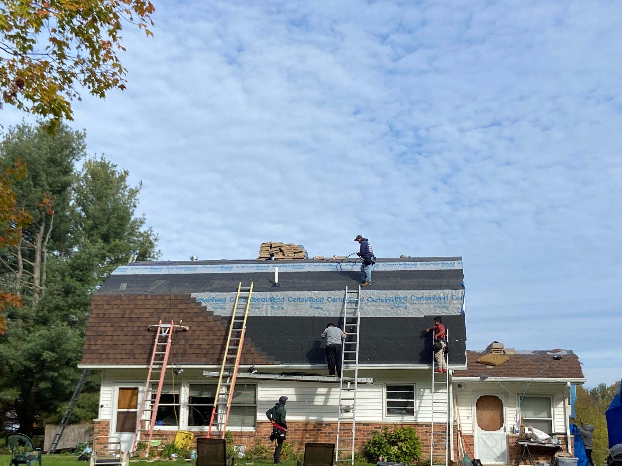 Roof Replacement using CertainTeed Landmark by 180 Contractors