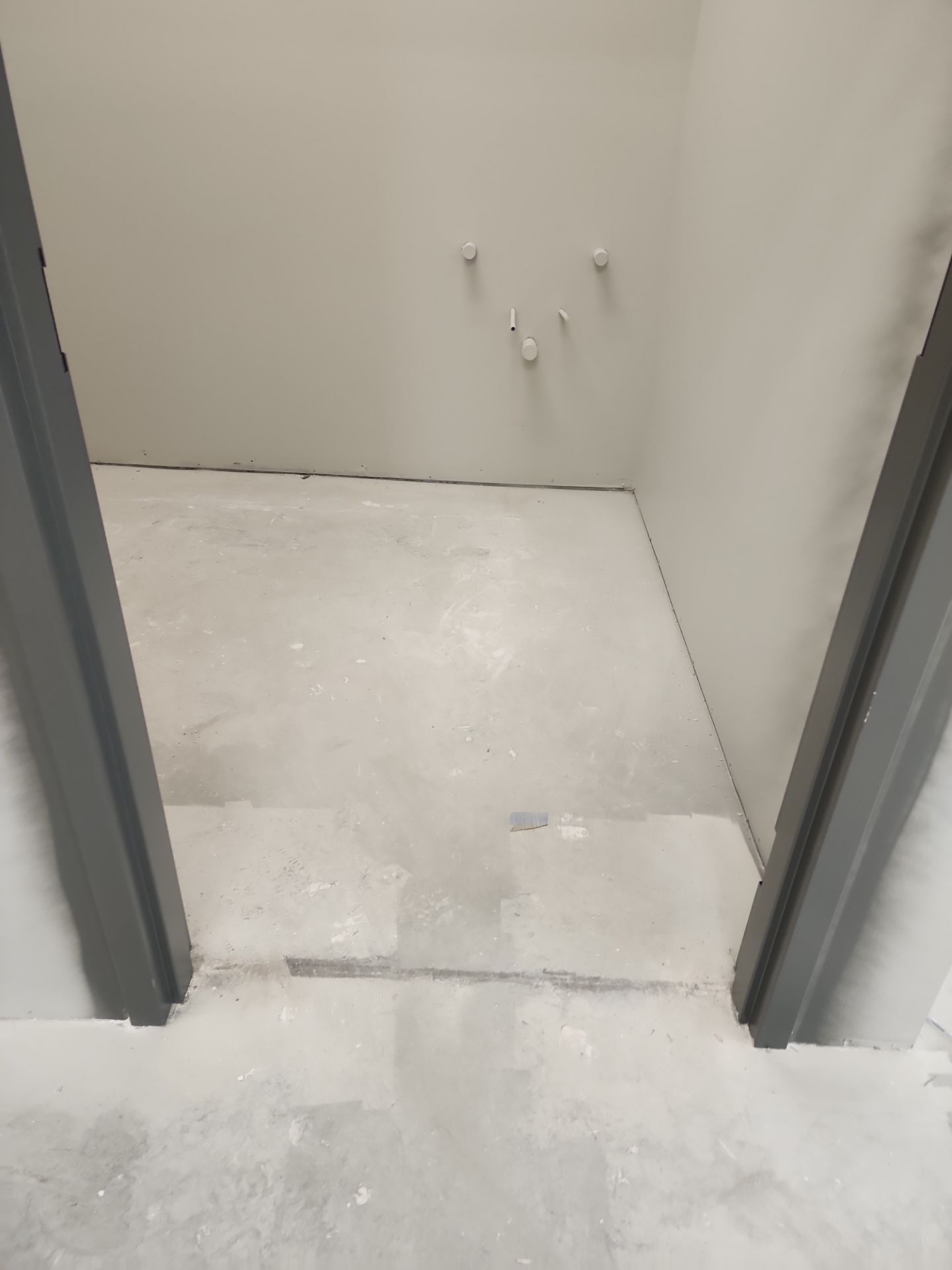 Pepsi Warehouse Concrete Polishing by Seamless Surfaces