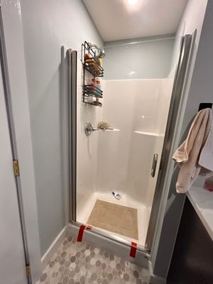 Semi-Frameless Shower Enclosures