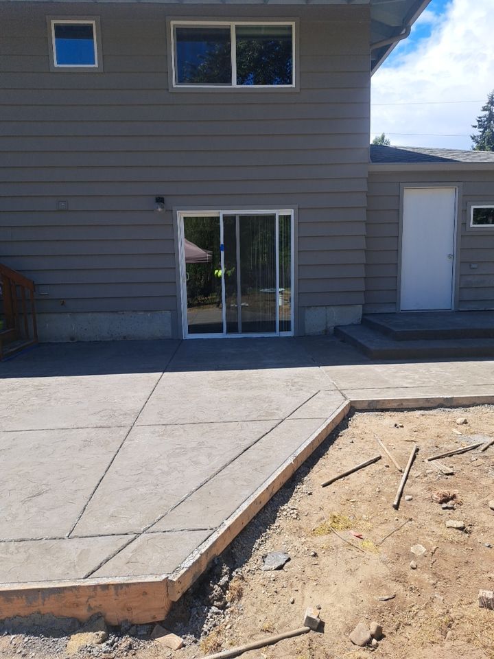 Chris | Stamped Concrete Patio, Walkway & Steps by Jireh Asphalt & Concrete Inc 