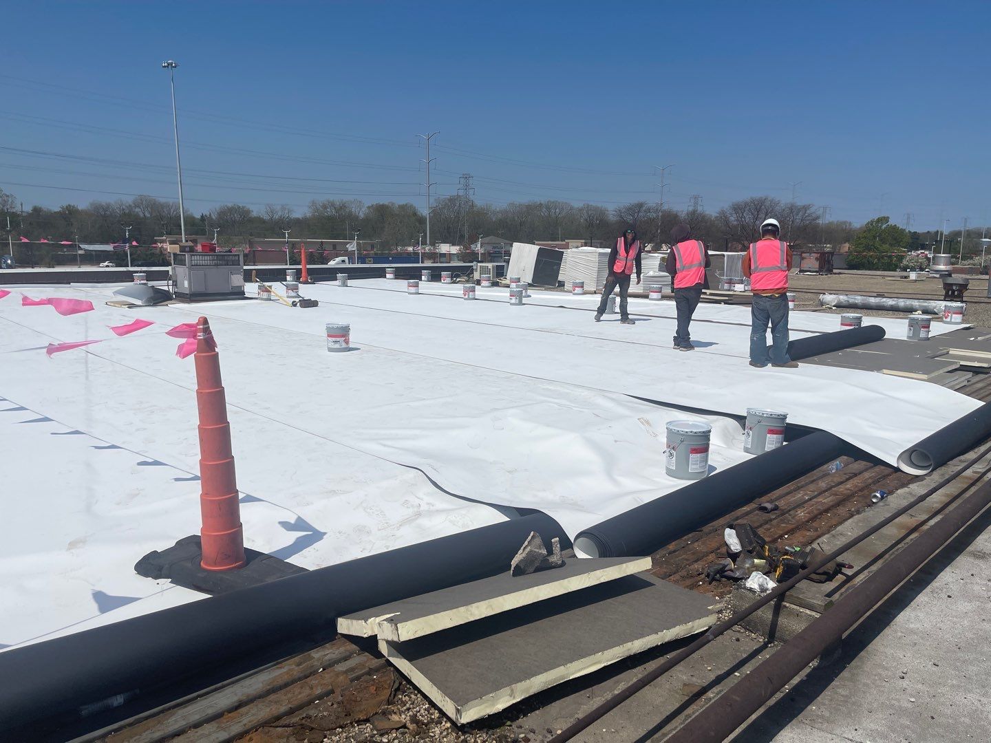 Ford Dealership - Re-Roof by Pink Roofing