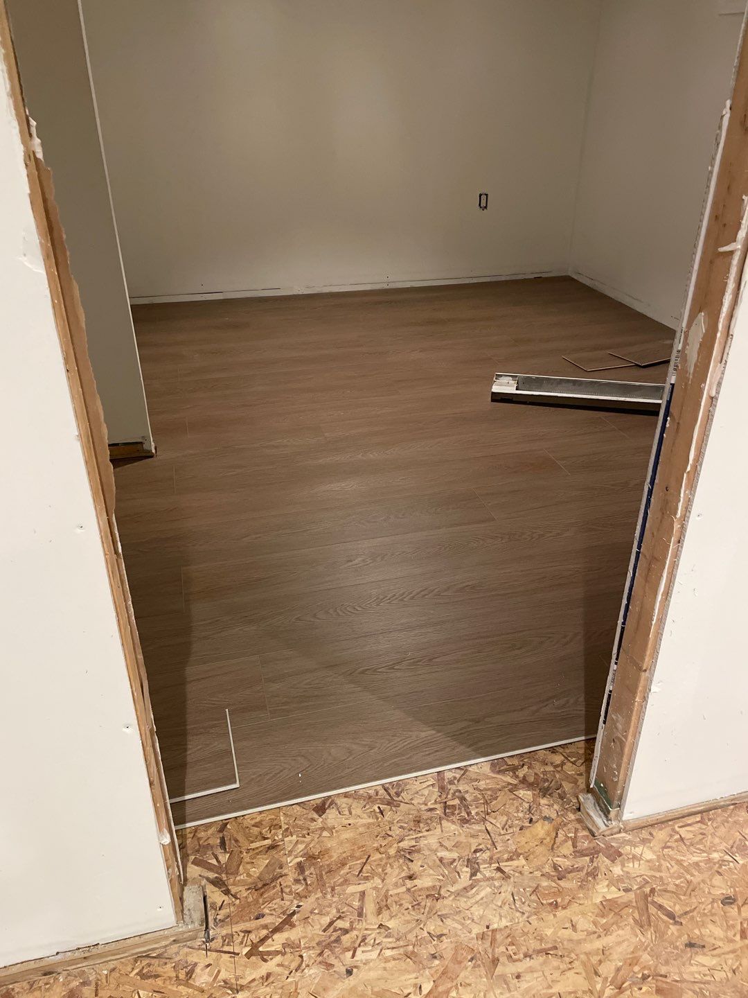 Basement rebuilt after flood by Eco-Nature Construction Inc.