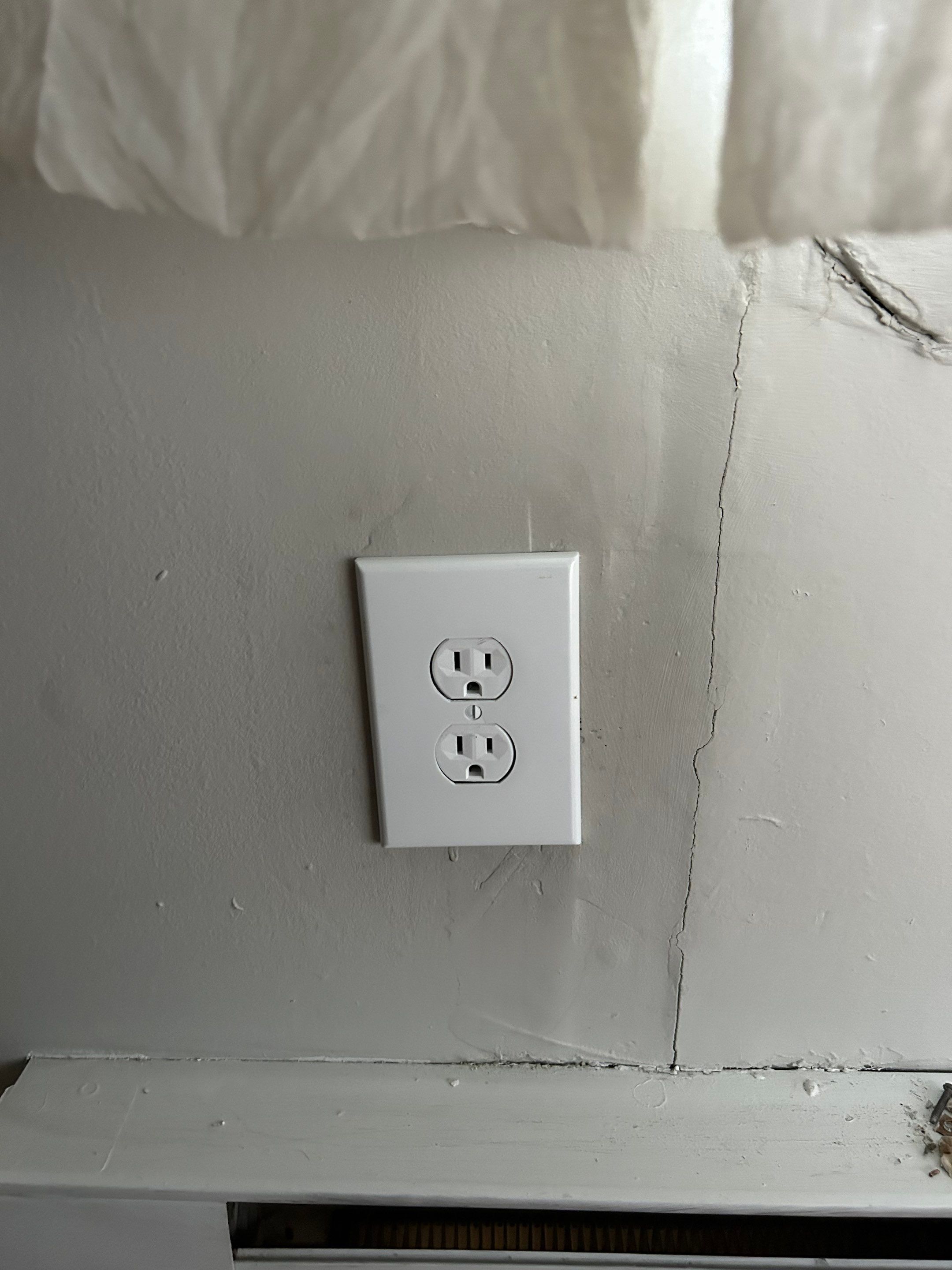Outlet Replacement by Staybright Electric