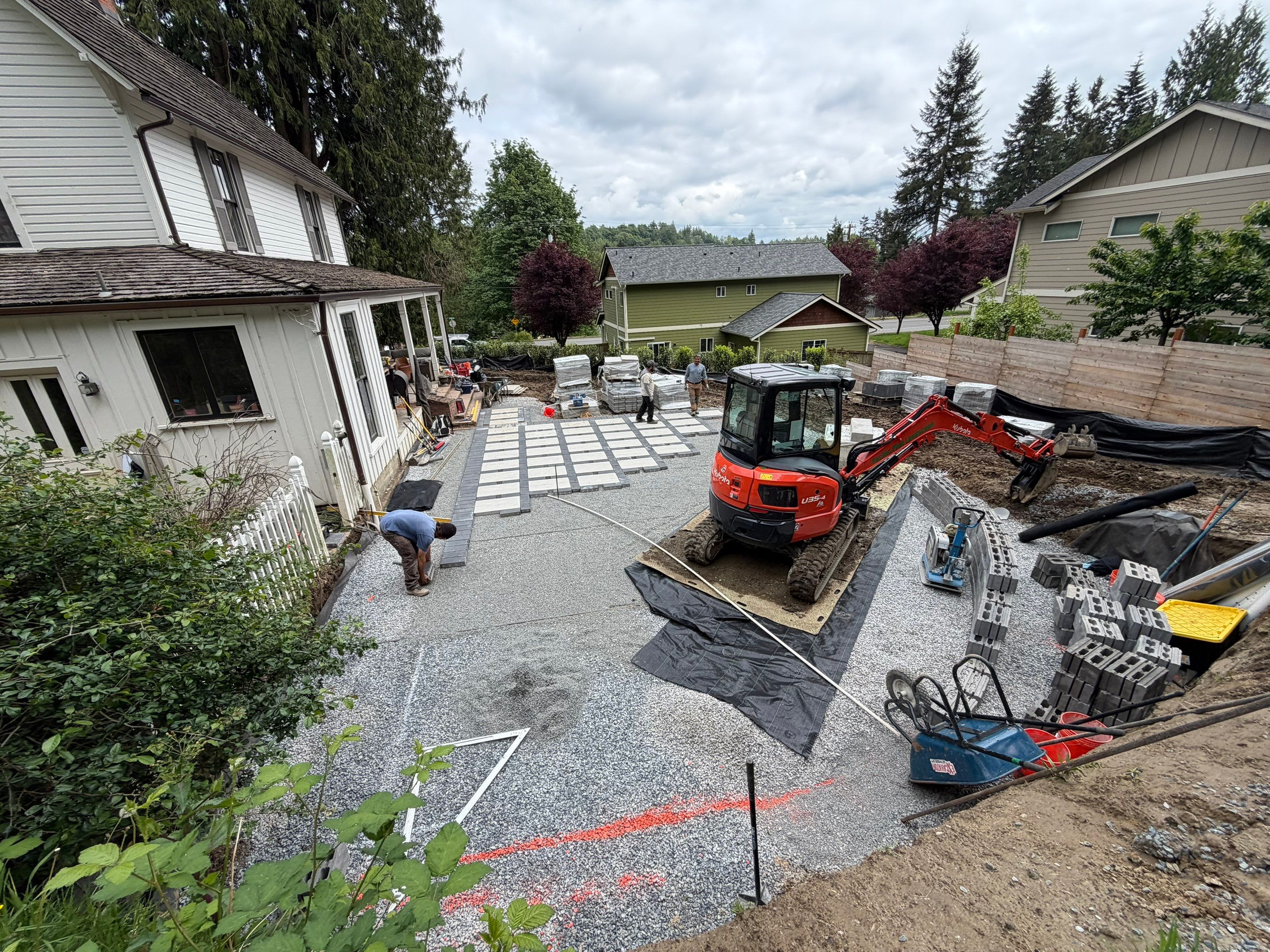 Maple Ave Renovation by Pacific Pine Landscape