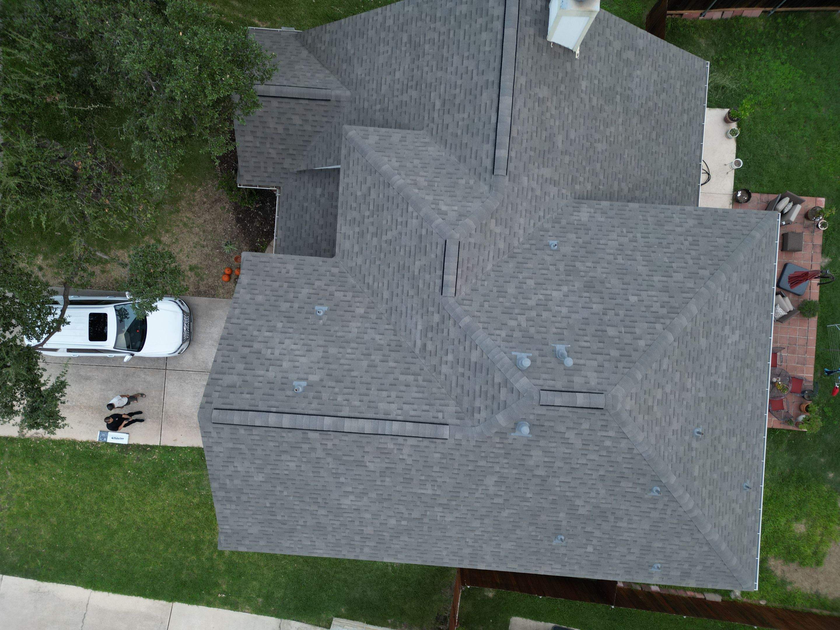 Weathered Wood - Malarkey Highlander by RoofsOnly.com