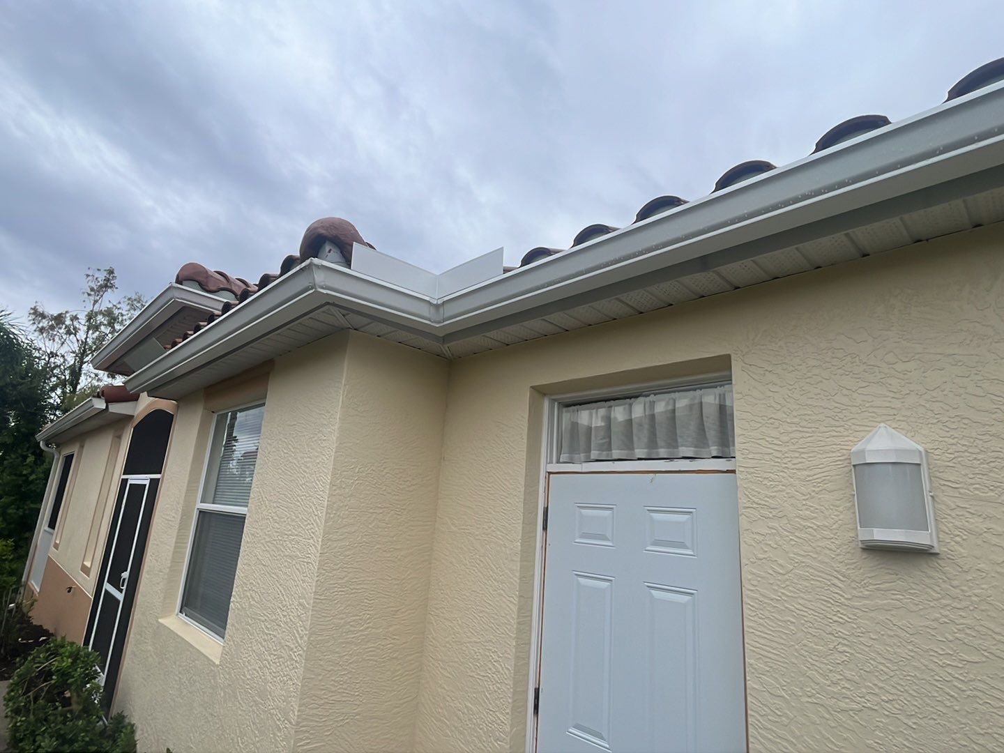 Splash Guard System for Coastal Roofs in Punta Gorda FL by Gutter Professors
