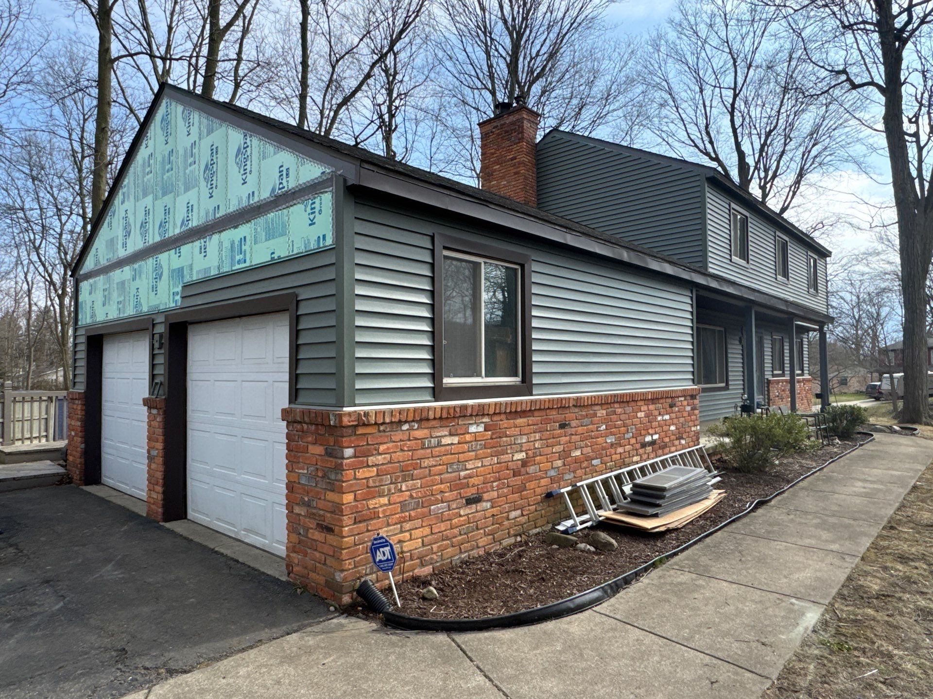 Siding Replacement using Alside Charter Oak D4.5" Deep Moss by 180 Contractors