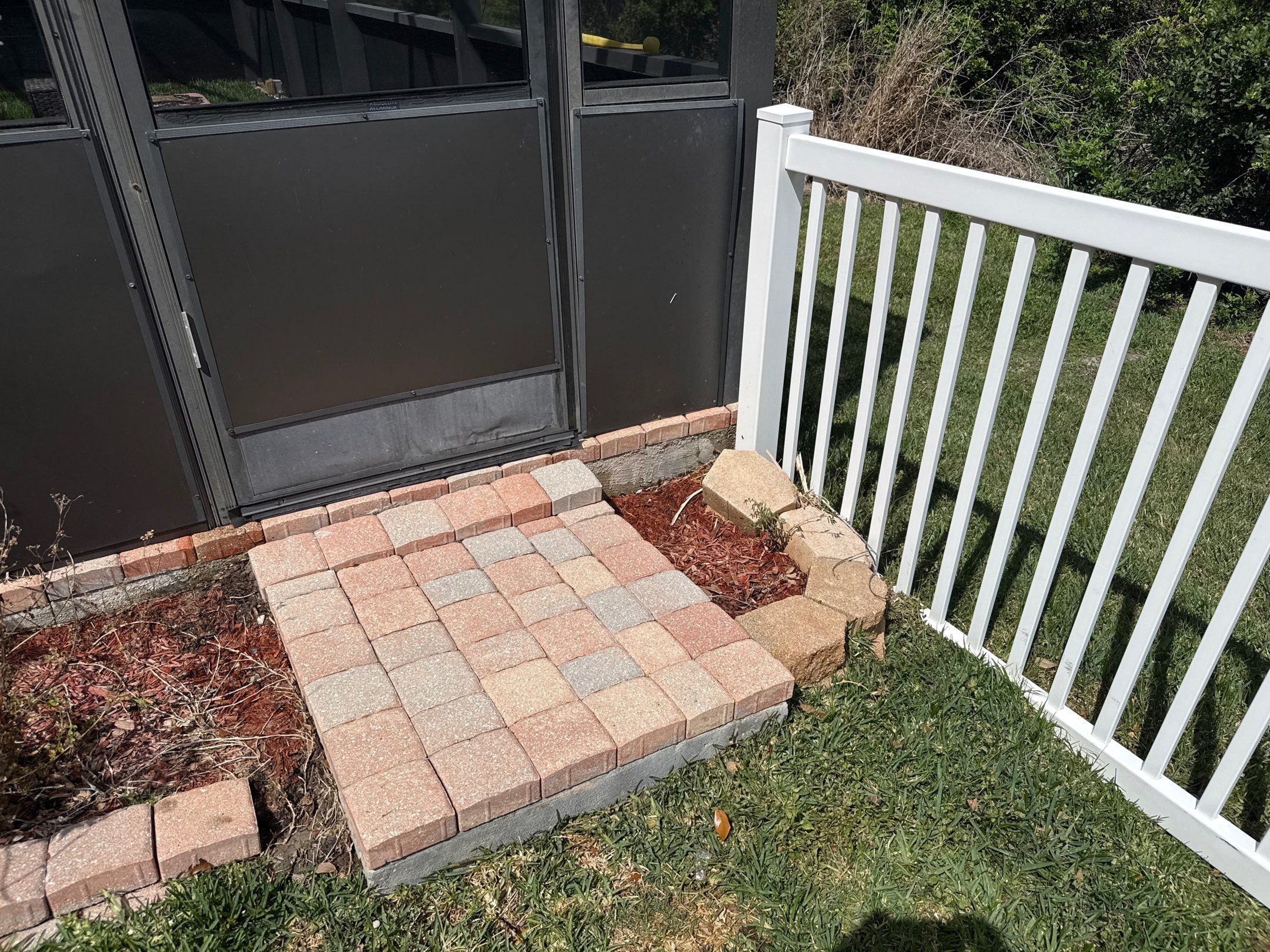 Vinyl Fence & Paver Patio Cleaning β Creekside Oaks, Parrish, FL by Sunshine AquaWash