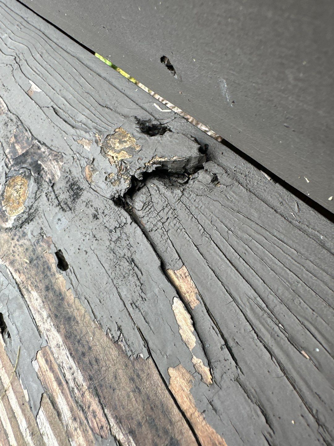 Weathered Deck using AcryFin by DuraSeal