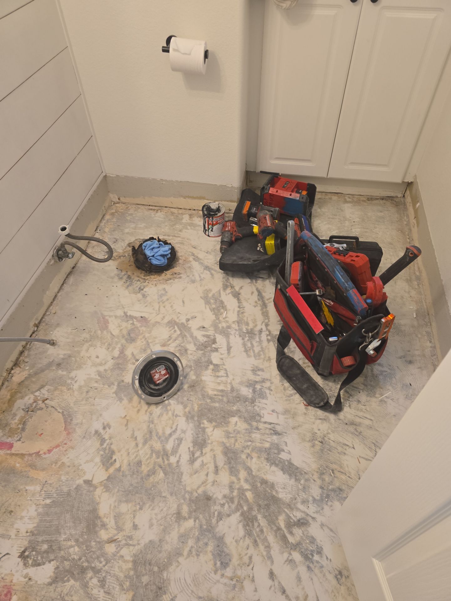 Installed Toilet Trim and Flange.  by Us Plumbing 