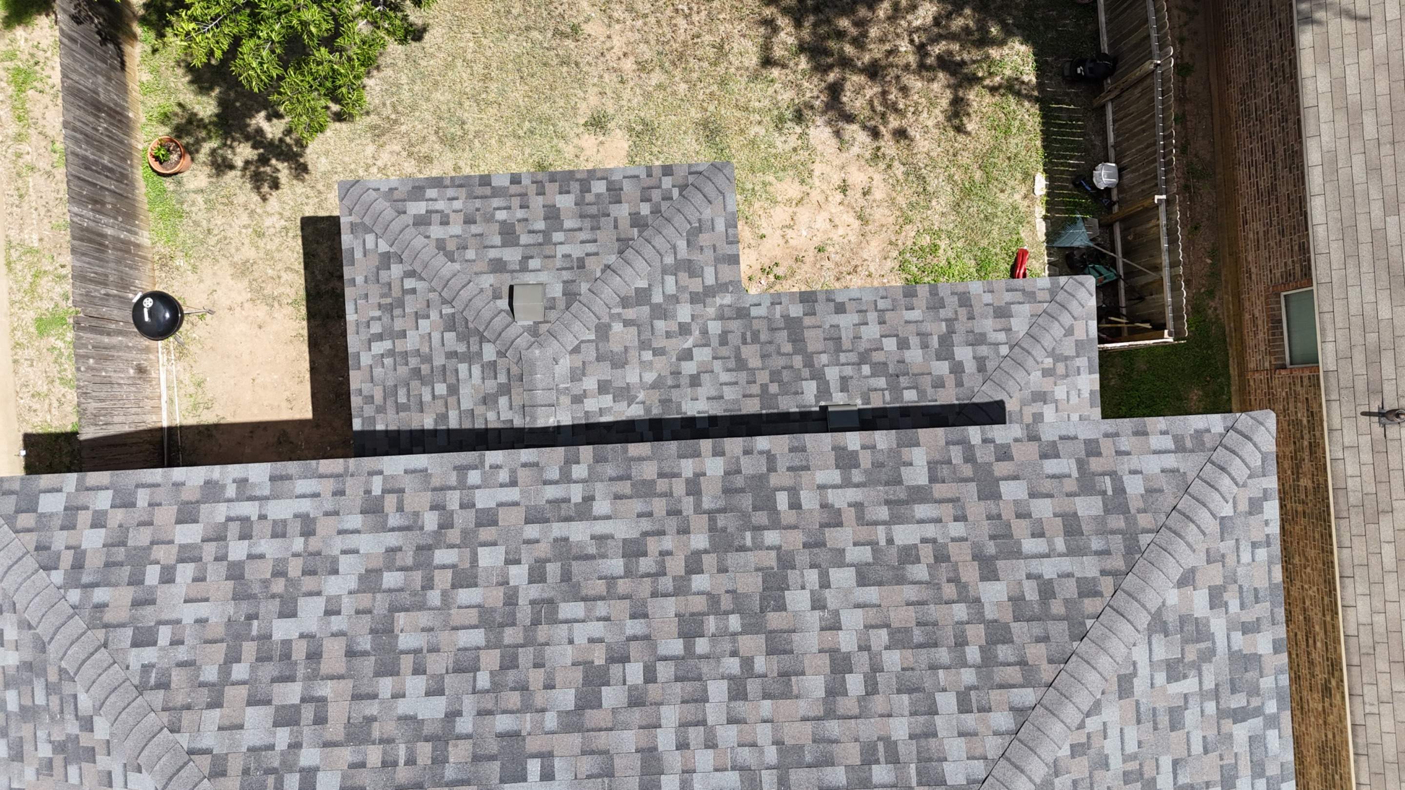 Williamsburg Gray - Owens Corning TruDefinition Duration by RoofsOnly.com