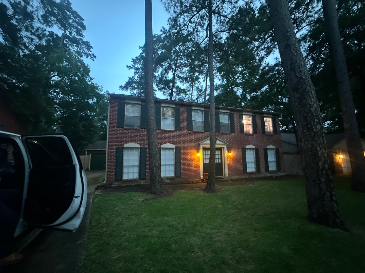 Hail Damage using Owen's Corning Duration (Lifetime) Shingles by Roof Repair Company