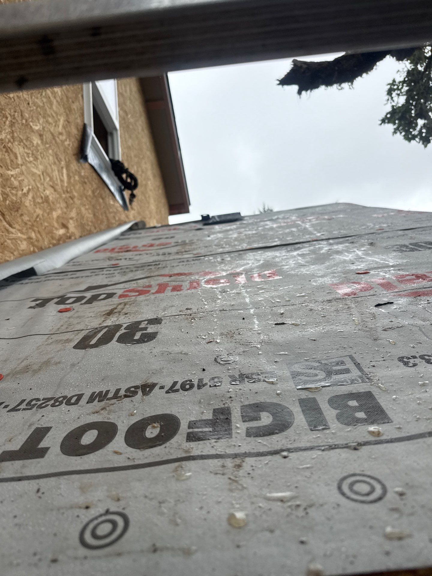 New Construction Roof Installation in Springfield Mountaingate Neighborhood by BEST Roofing & Waterproofing