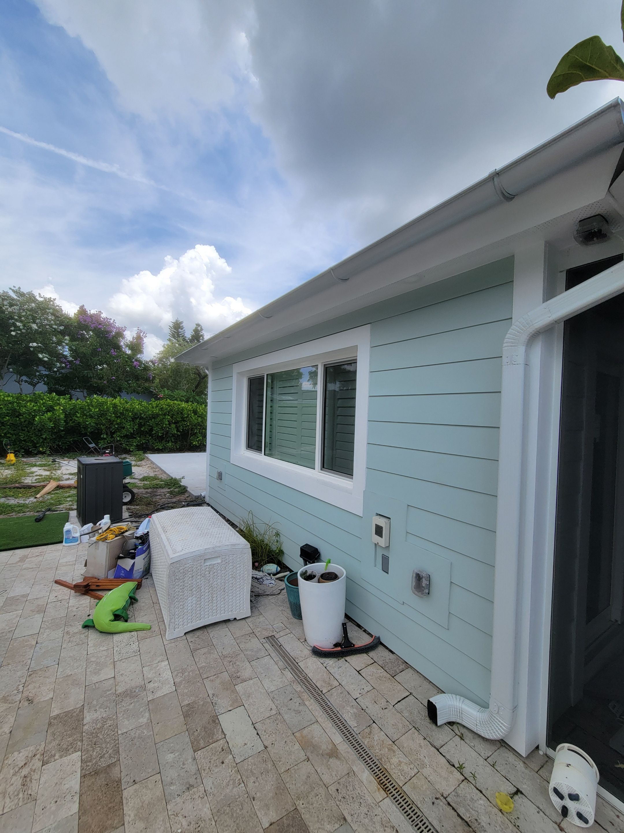 Half-Round Aluminum Gutters in Fort Myers FL by Gutter Professors