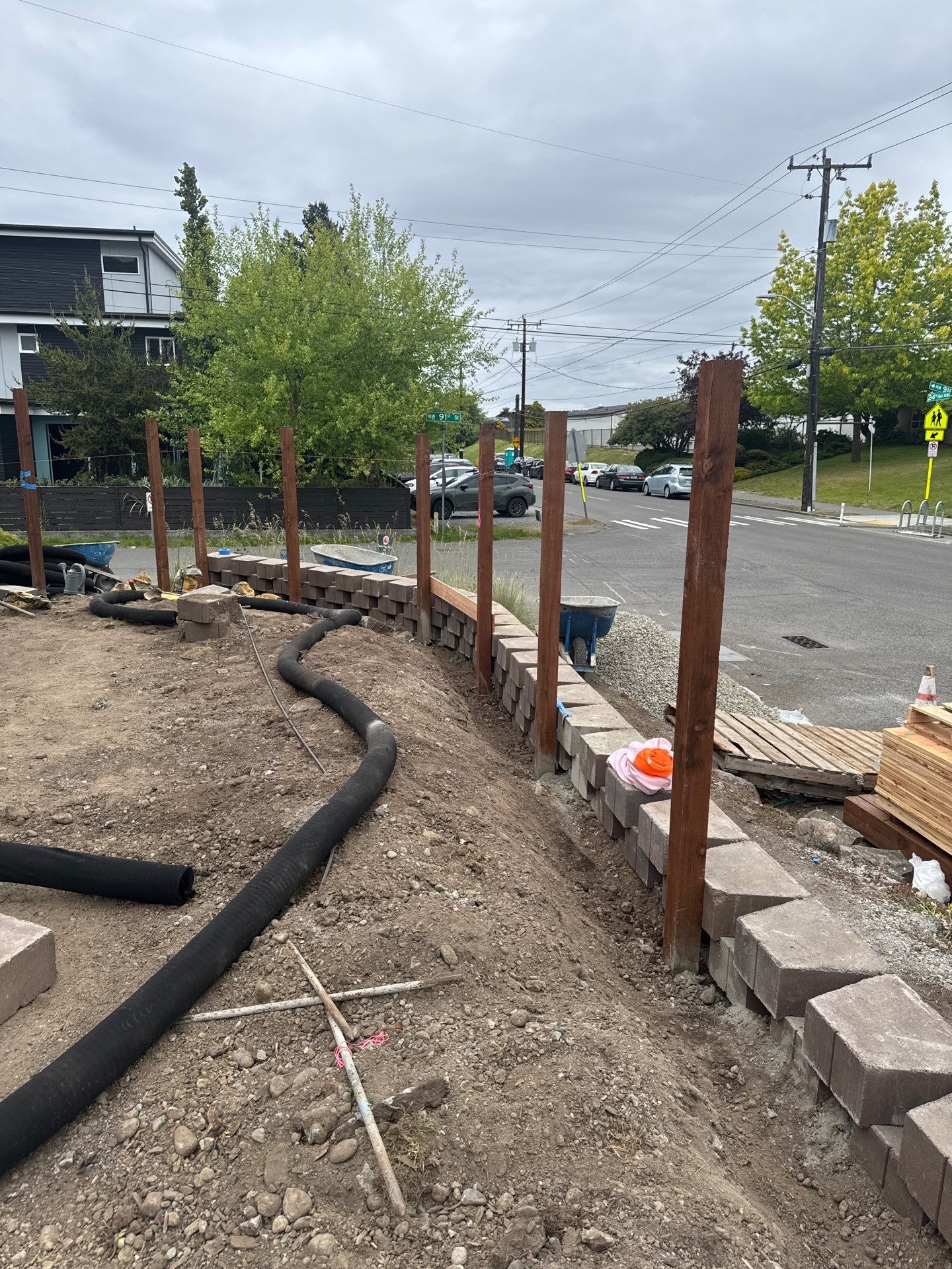 Retaining Wall & Fence Installation  by Jireh Asphalt & Concrete Inc 