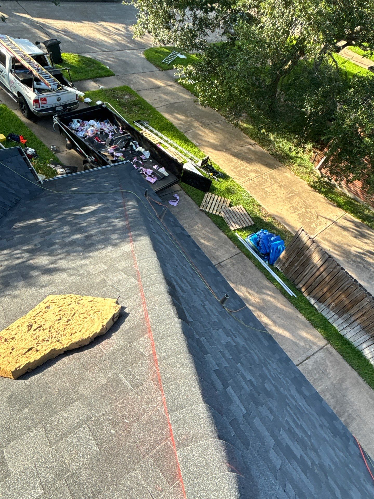 Residential Roofing Installation using Owen's Corning Duration (Lifetime) Shingles by Roof Repair Company