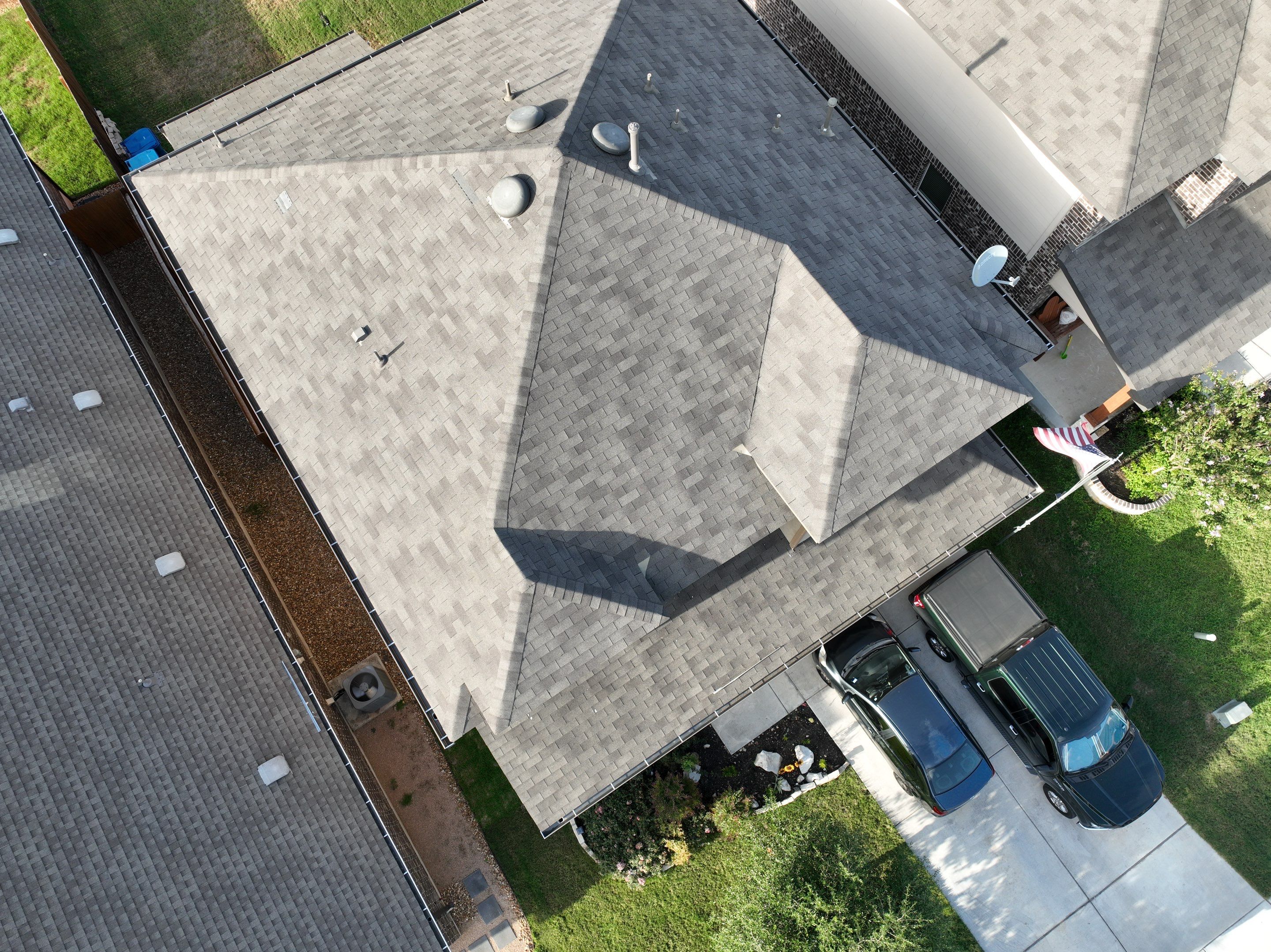 Residential Roofing Installation using Owens Corning 30 year Architectural Shingles by Premier Roofing and Contracting