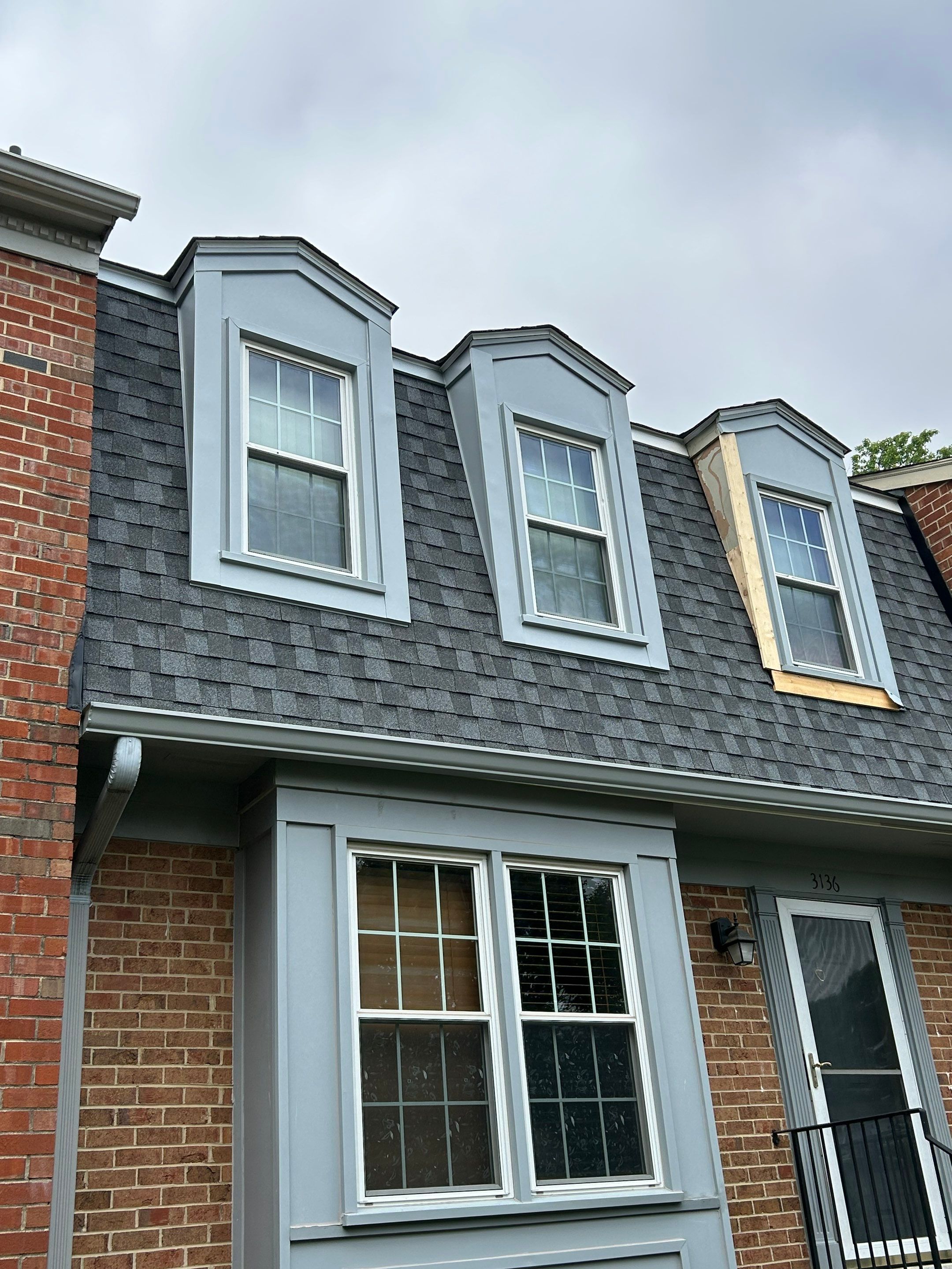 Oakton: CertainTeed Landmark Pro Designer Shingles in Max Def Pewter by RM Banning, Inc.