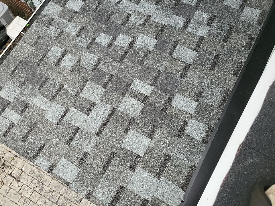 ATLAS PINNACLE COLOR: COASTAL GRANITE DRIP EDGE: WHITE by Eagle Eye Roofing