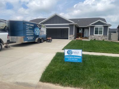 Grey Flake Epoxy Garage Floor Coating in Sioux Falls