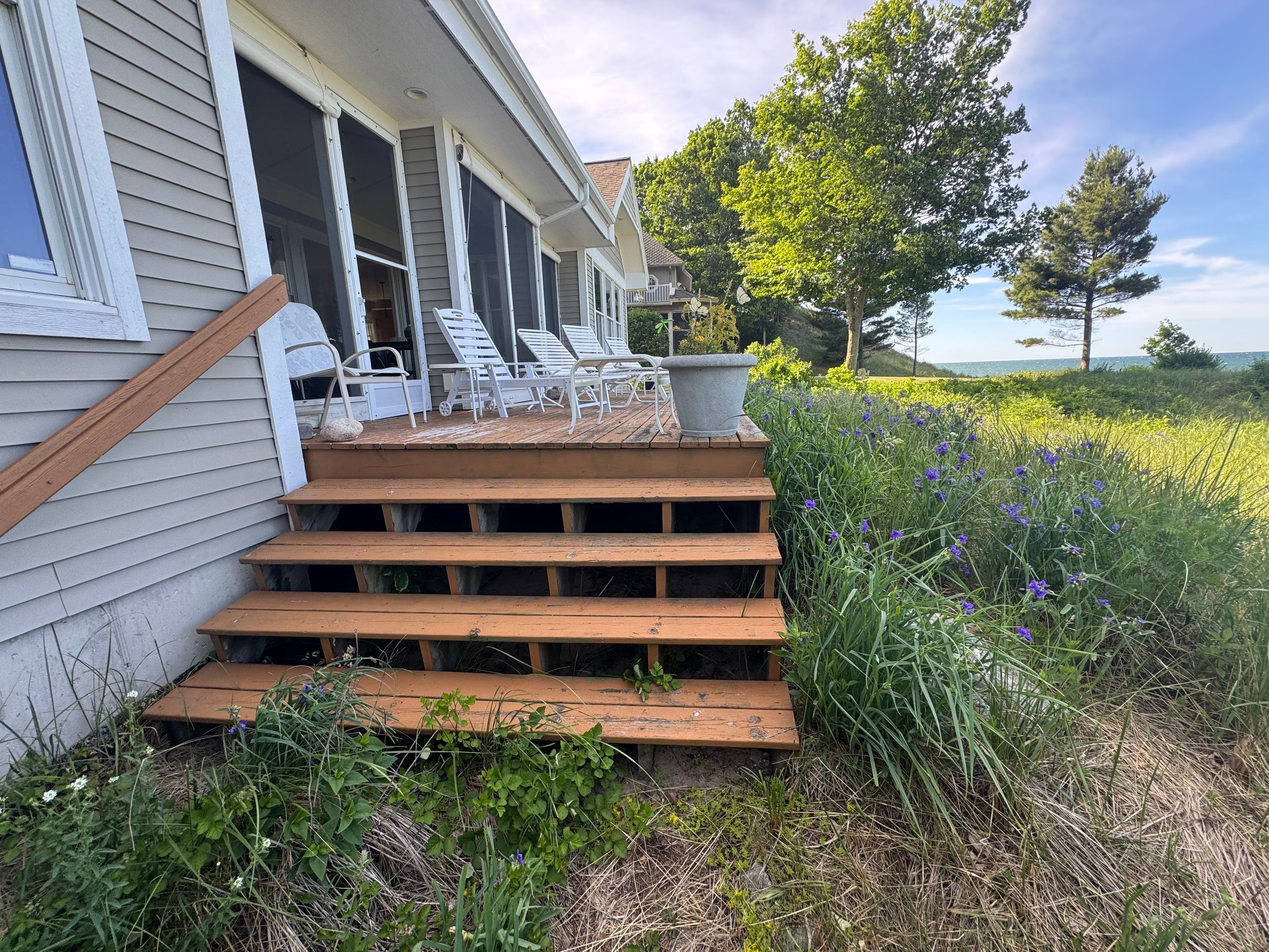 Coastal Deck Pressure Washing and Protective Staining in Whitehall by Gordon Painting