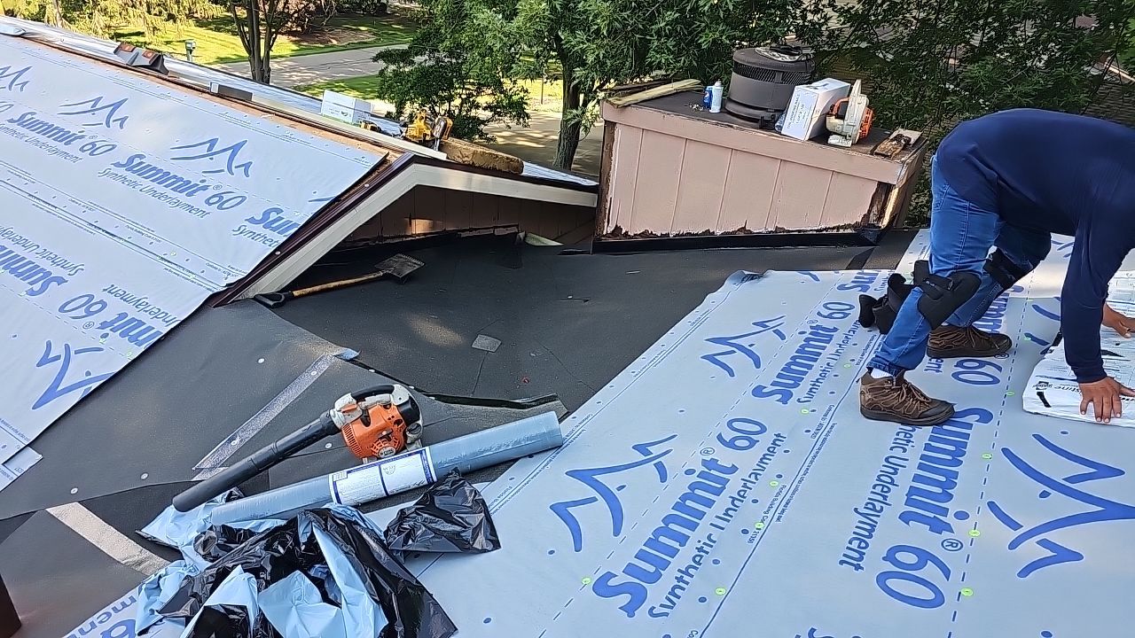 ATLAS PINNACLE COLOR: COPPER CANYON by Eagle Eye Roofing