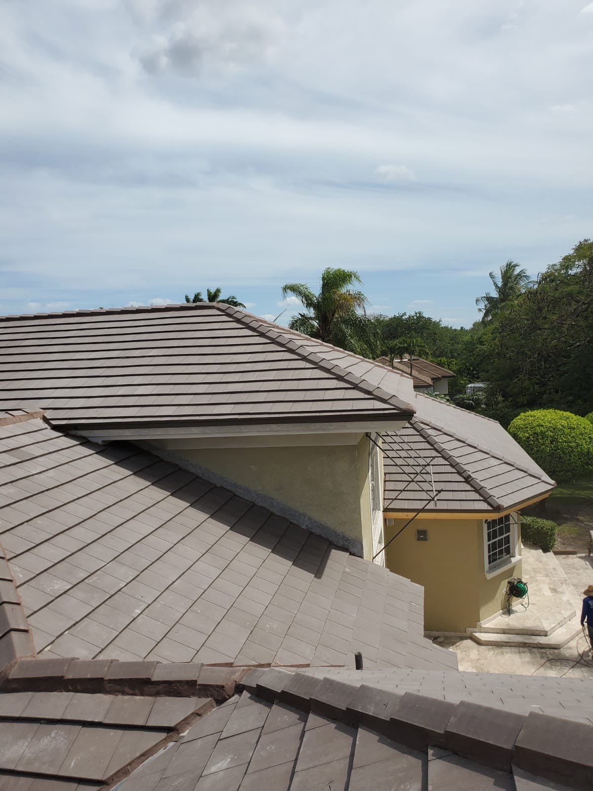 Crown Windsor Slate - Tobacco Blend by Istueta Roofing