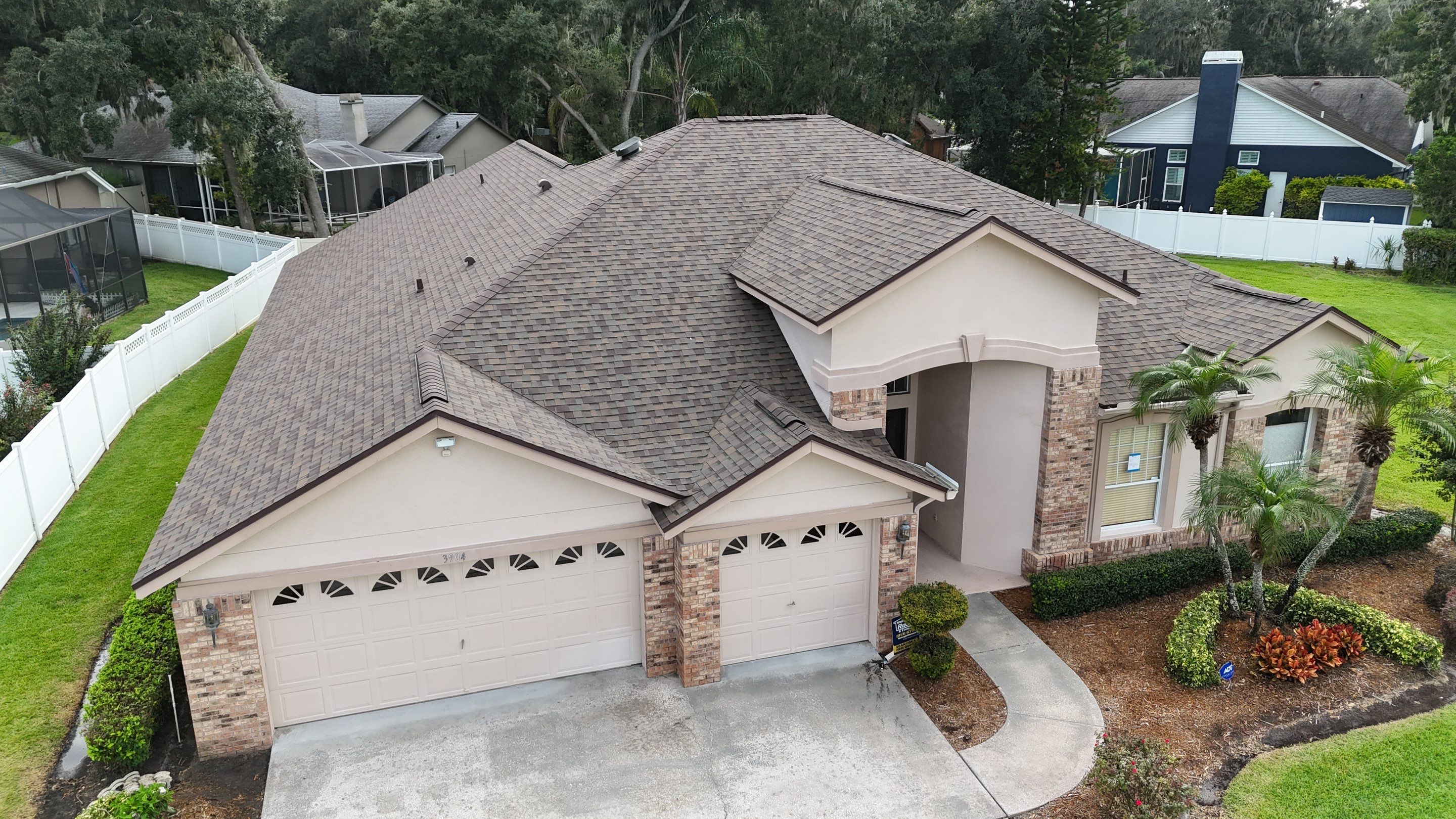 Roof Replacement in Valrico, FL by Shingle Masters Roofing